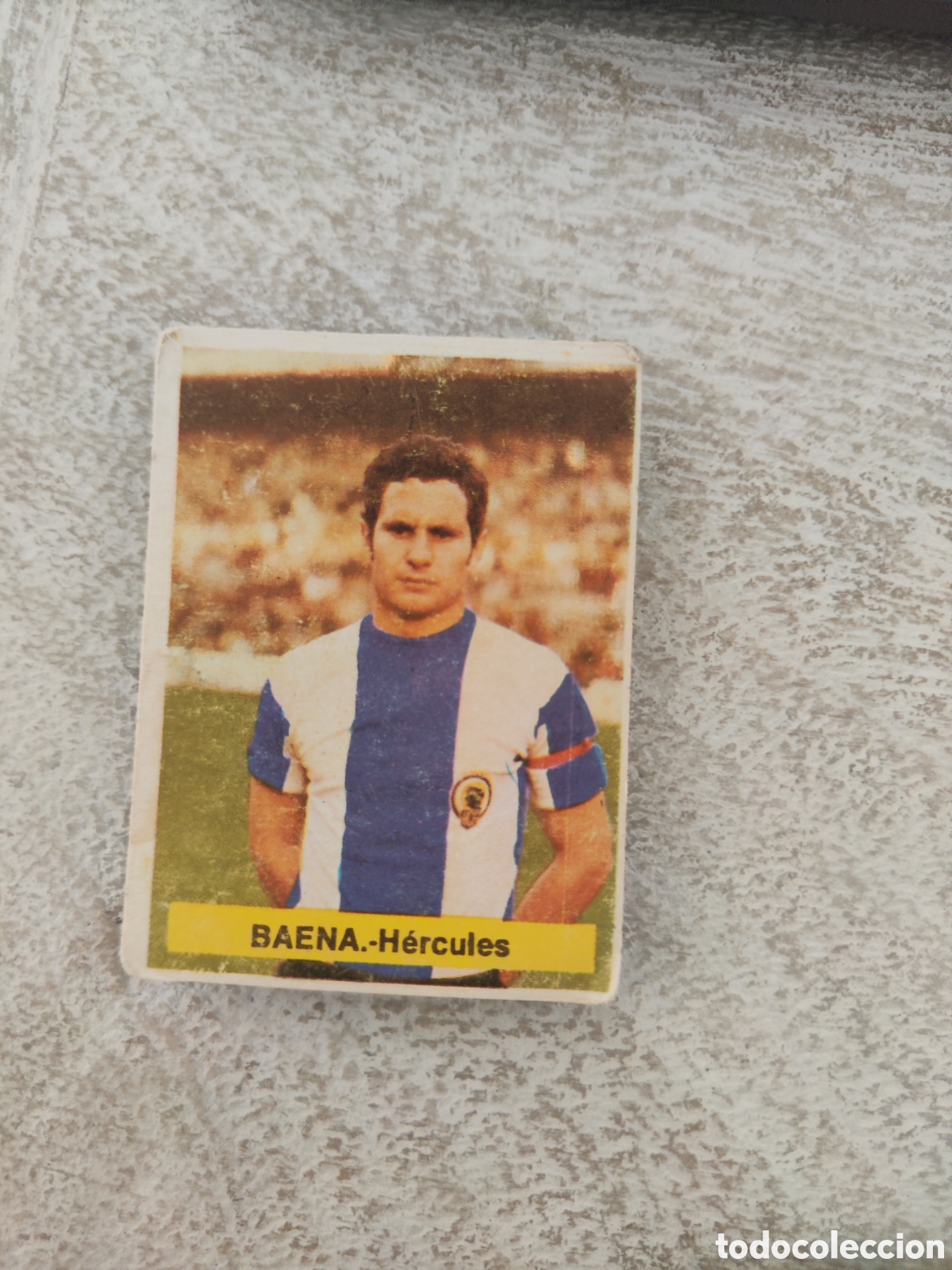 Fu&szlig;ball-Sticker: Fini 75 76 sin pegar dep&oacute;sito MA H&eacute;rcules Baena LEER