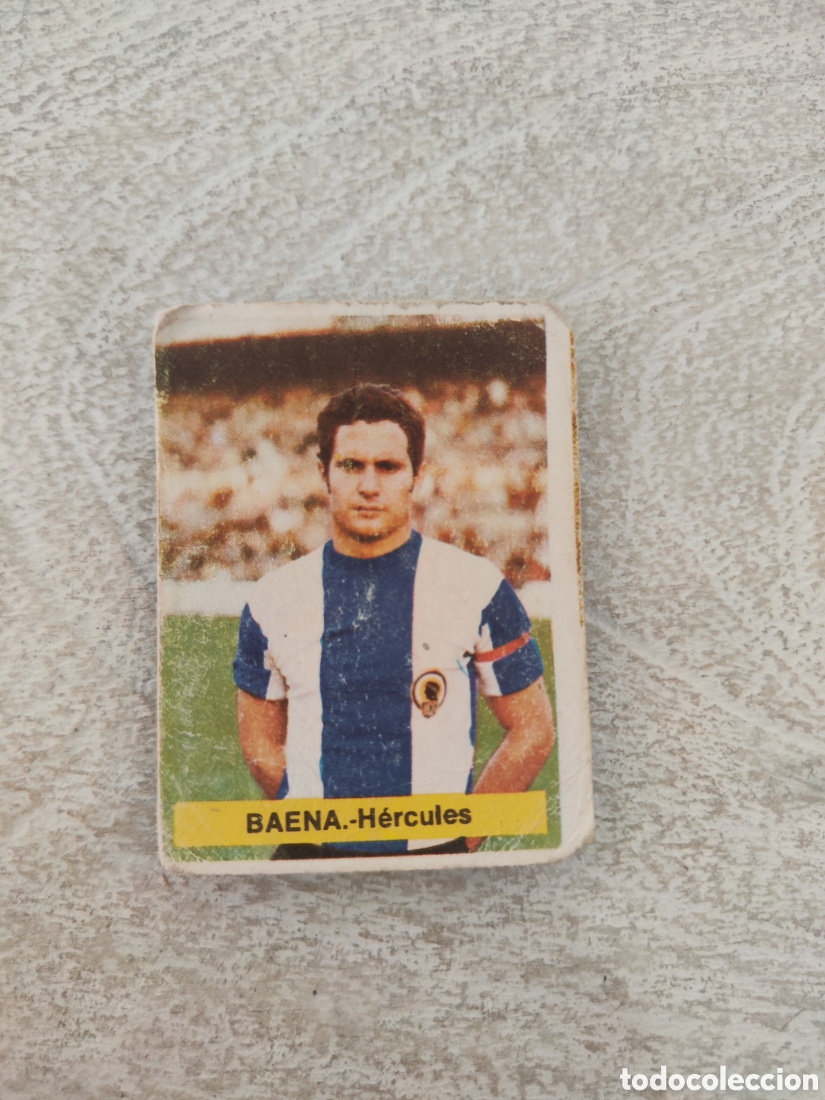 Fu&szlig;ball-Sticker: Fini 75 76 sin pegar dep&oacute;sito MA H&eacute;rcules Baena LEER