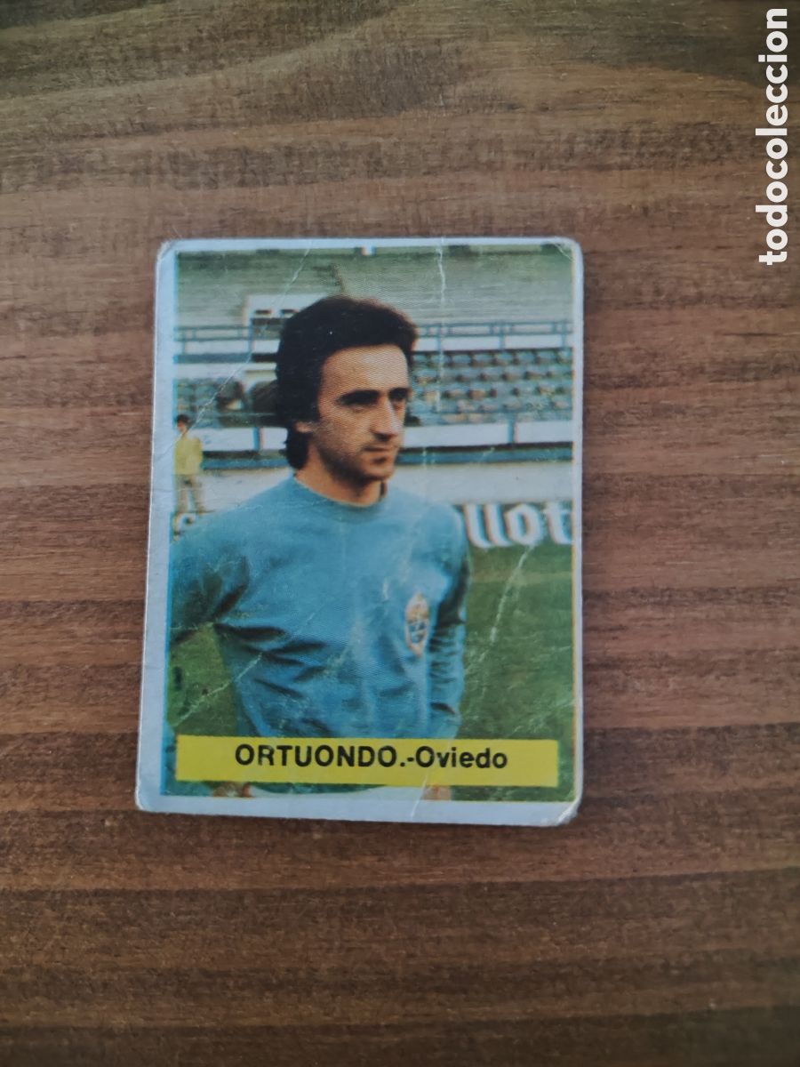 Football Stickers: Fini 75 76 sin pegar dep&oacute;sito MA Oviedo Ortuondo LEER
