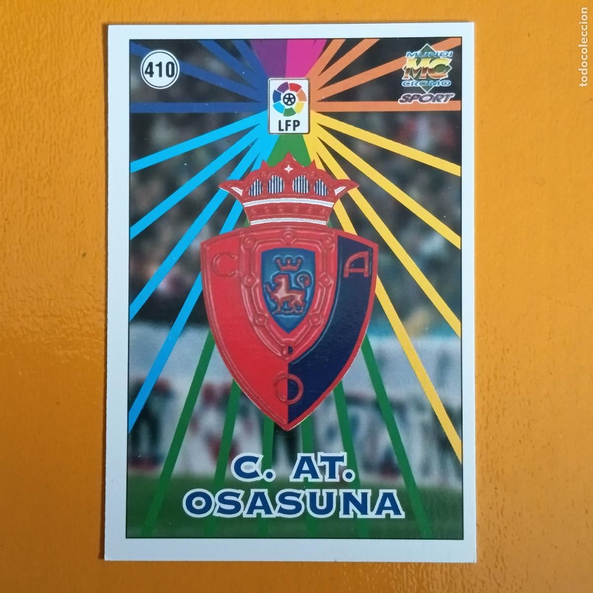 Cromos de F&uacute;tbol: 410 ESCUDO/PLANTILLA. C. AT. OSASUNA. LAS FICHAS DE LA LIGA 98-99. MUNDICROMO