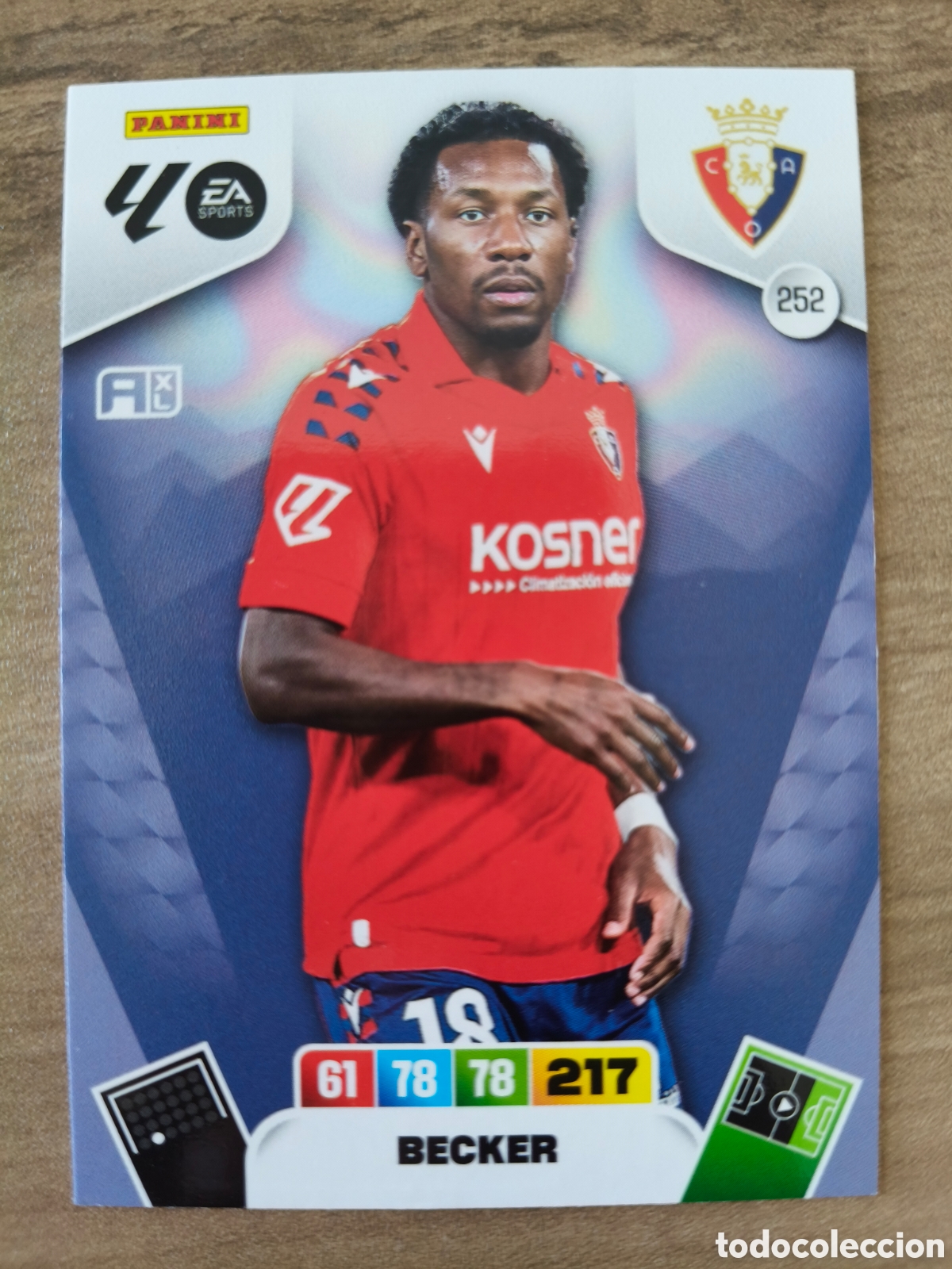 Football Stickers: Becker 252 Osasuna Adrenalyn XL Liga 25 26