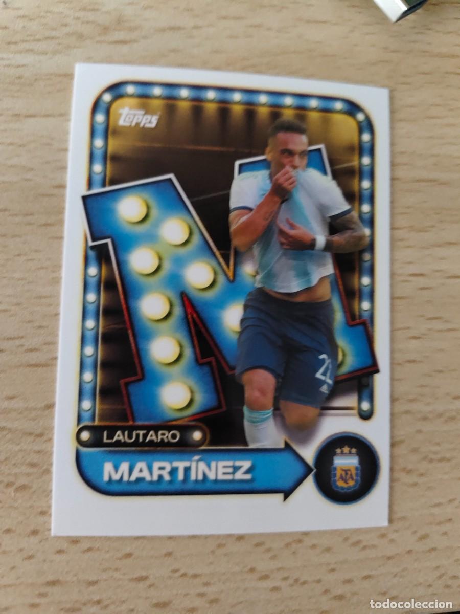 Cromos de F&uacute;tbol: 30 COLLECTOR TIN ARGENTINA 25 26 LAUTARO MART&Iacute;NEZ NAME IN LIGHTS TOPPS 2025 2026