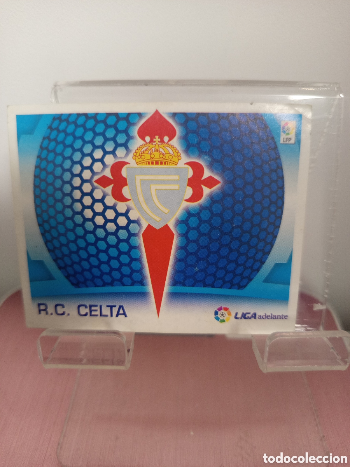 Cartes &agrave; collectionner de Football: ❇️ CROMO ⚽ ESCUDO CELTA DE VIGO SEGUNDA LIGA ADELANTE LFP 09 10 2009 2010 ESTE SIN PEGAR PANINI ❇️
