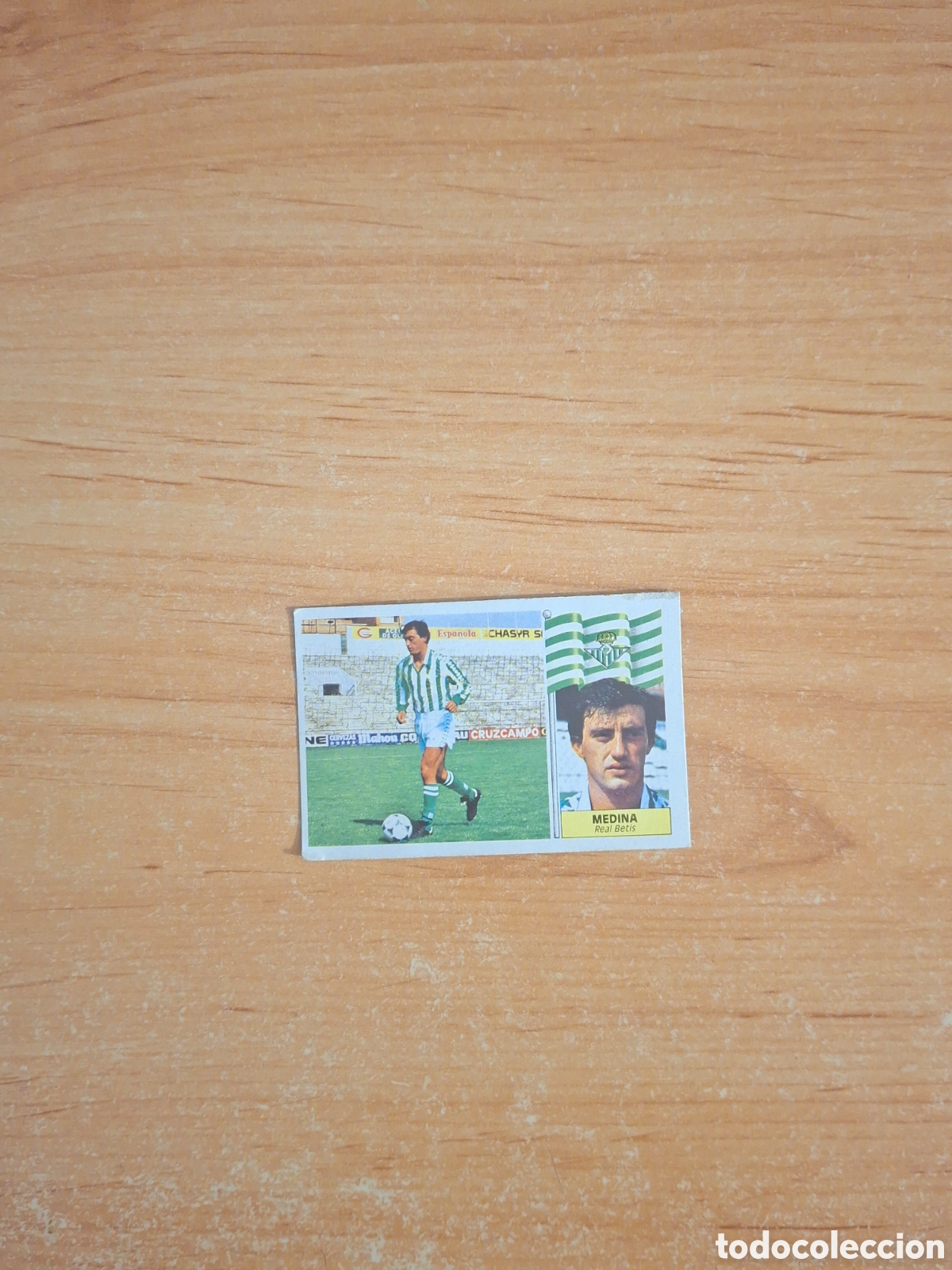 Fu&szlig;ball-Sticker: Este 86 87 medina betis coloca despegado ver fotos