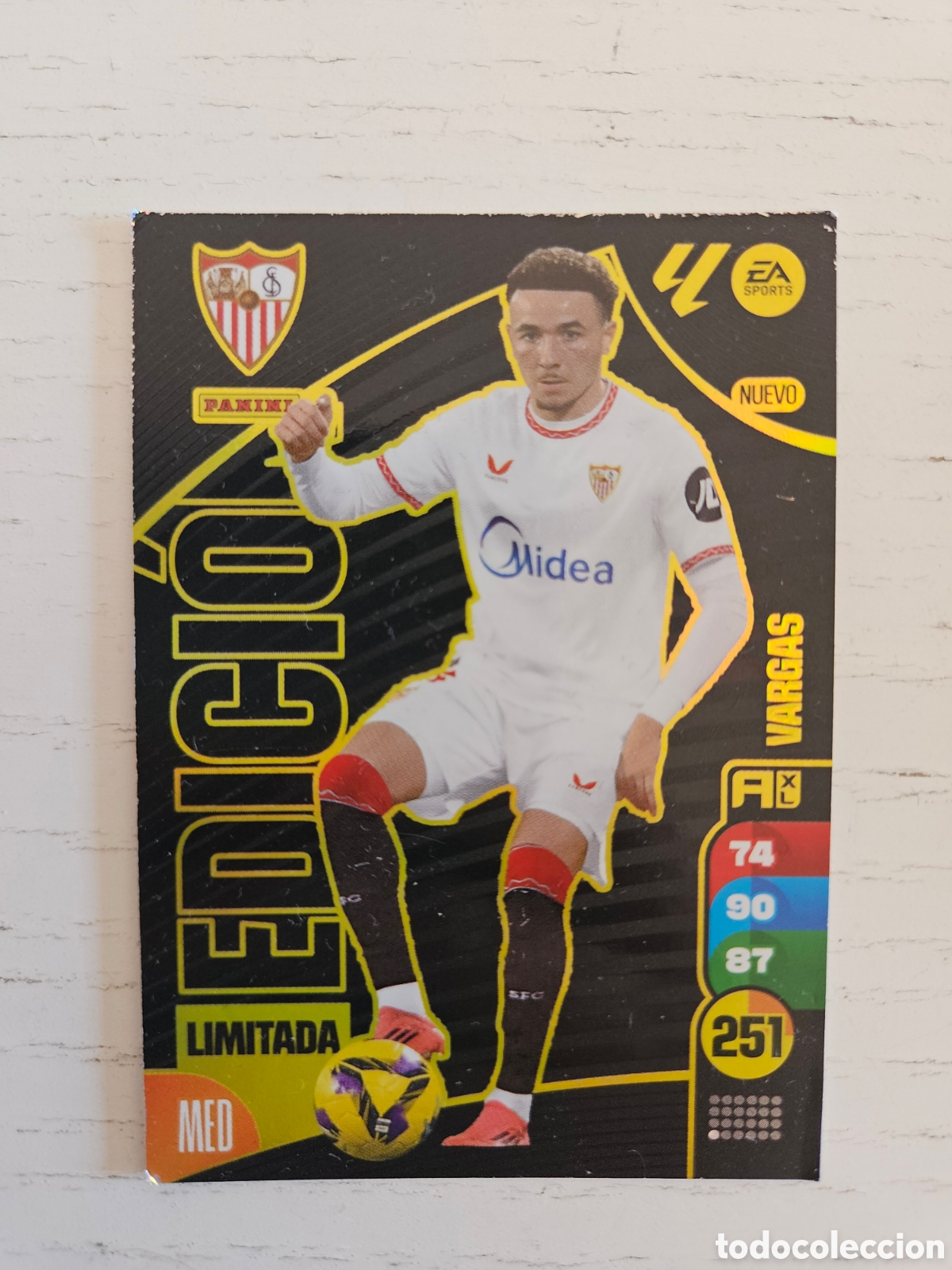 Figurine di Calcio: Adrenalyn XL Edici&oacute;n Limitada VARGAS 2024-25