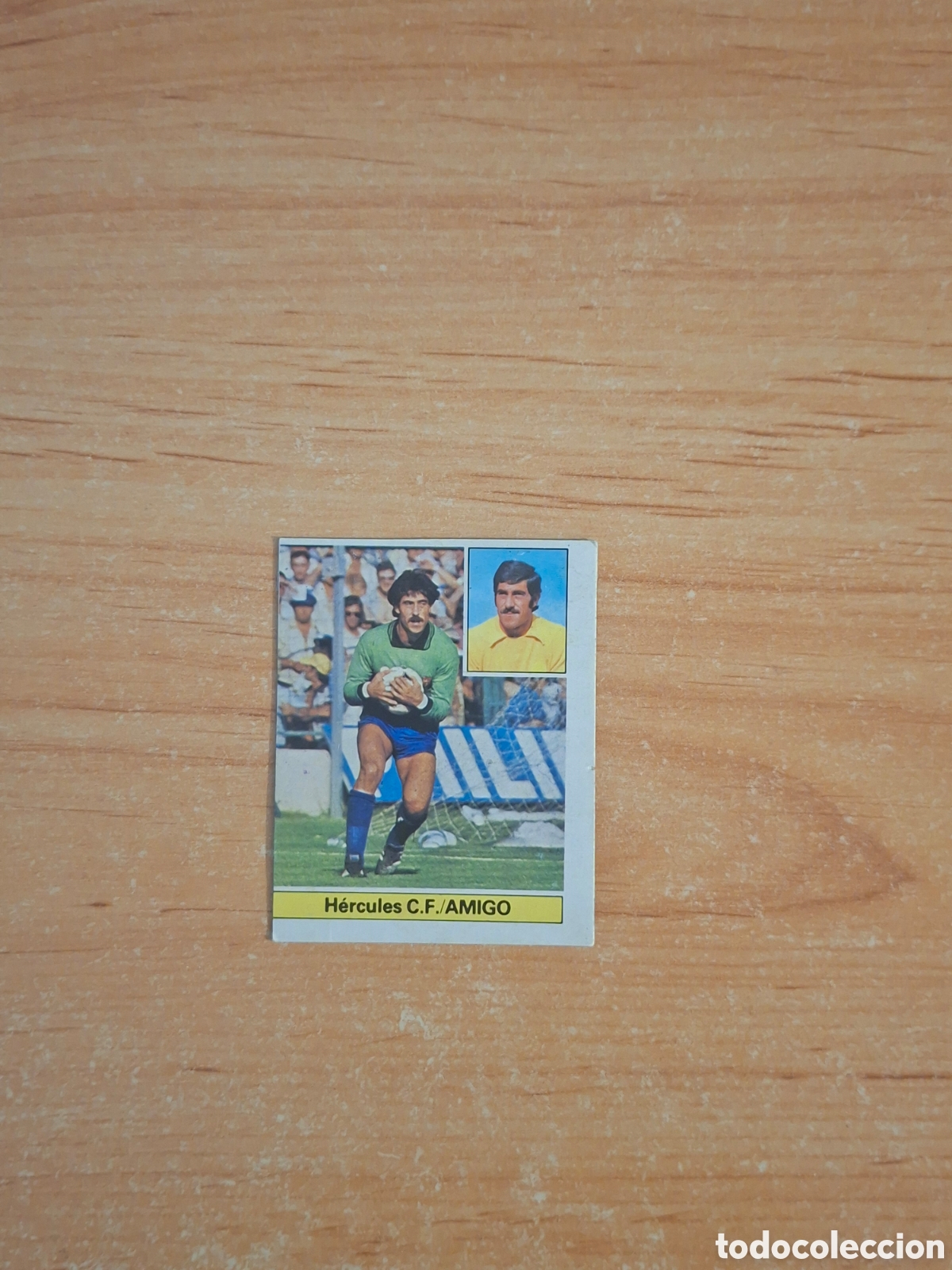 Fu&szlig;ball-Sticker: Este 81 82 amigo h&eacute;rcules baja despegado ver fotos