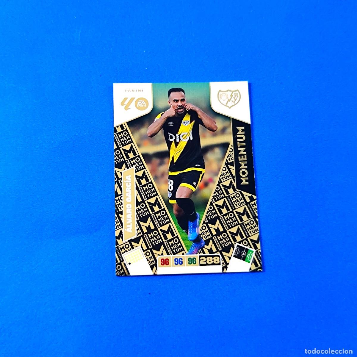 Cromos de F&uacute;tbol: Adrenalyn 2025 2026 / 25 26 Momentum &Aacute;lvaro Garc&iacute;a Rayo Vallecano