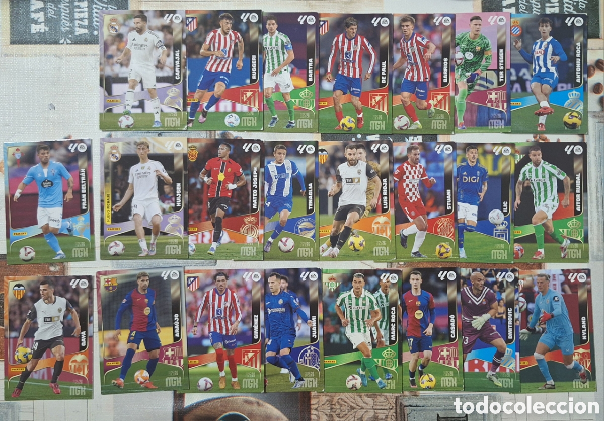 Cromos de F&uacute;tbol: Lote 39 cromos Megacraks Adrenalyn - varios a&ntilde;os