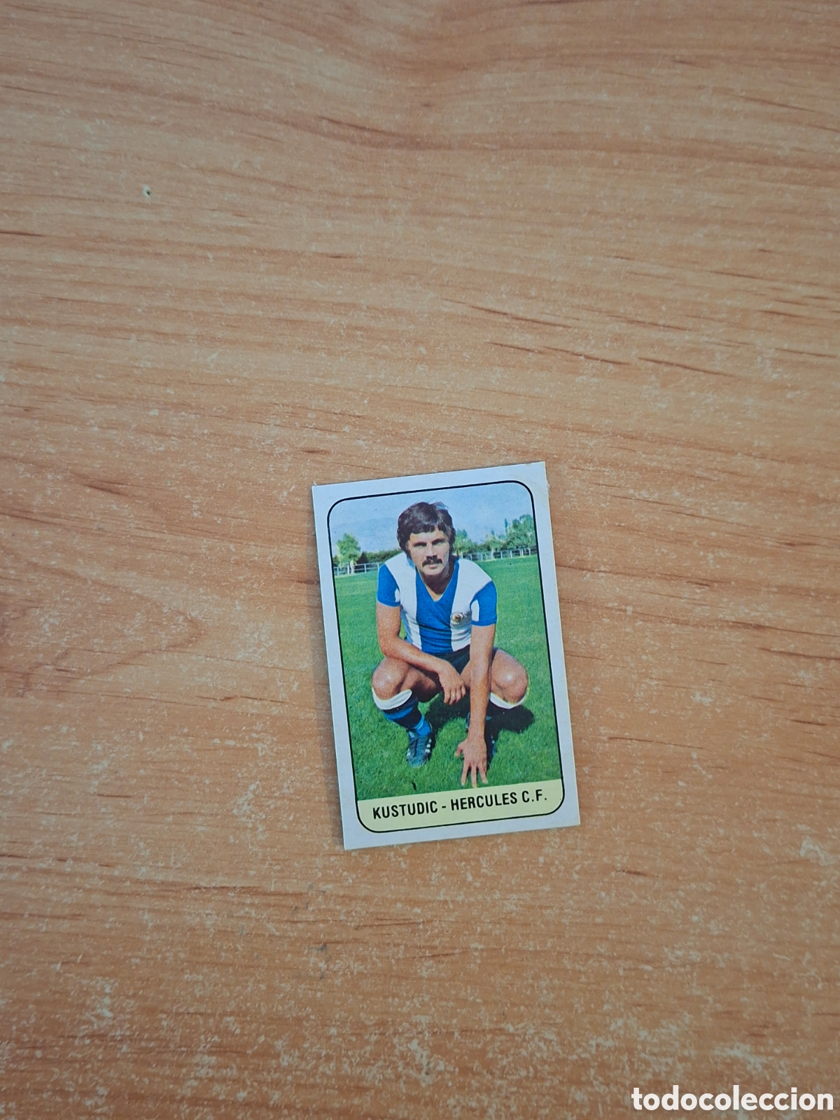 Fu&szlig;ball-Sticker: Este 78 79 kustudic h&eacute;rcules 24 fichaje despegado ver fotos