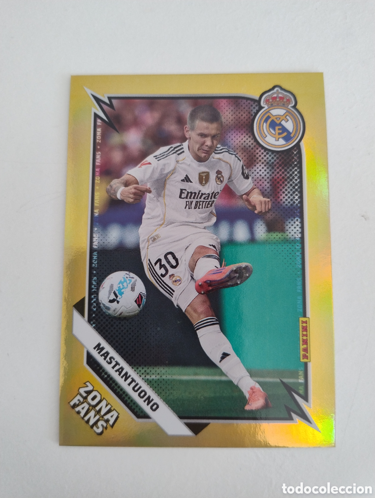 Cromos de F&uacute;tbol: KO 40 - Mastantuono - Real Madrid - Panini Club 2025 - 2026 Paralela Zona Fans