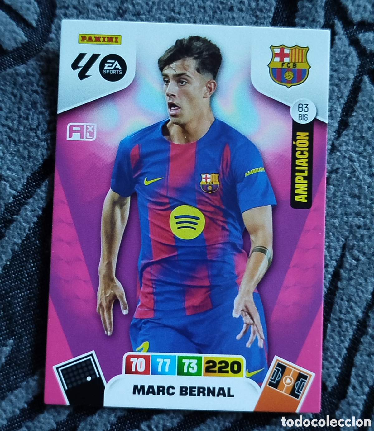 Fu&szlig;ball-Sticker: AMPLIACI&Oacute;N MARC BERNAL 63 BIS ADRENALYN XL 2025 2026 25 26 PANINI MOMENTUM CROMO CARD