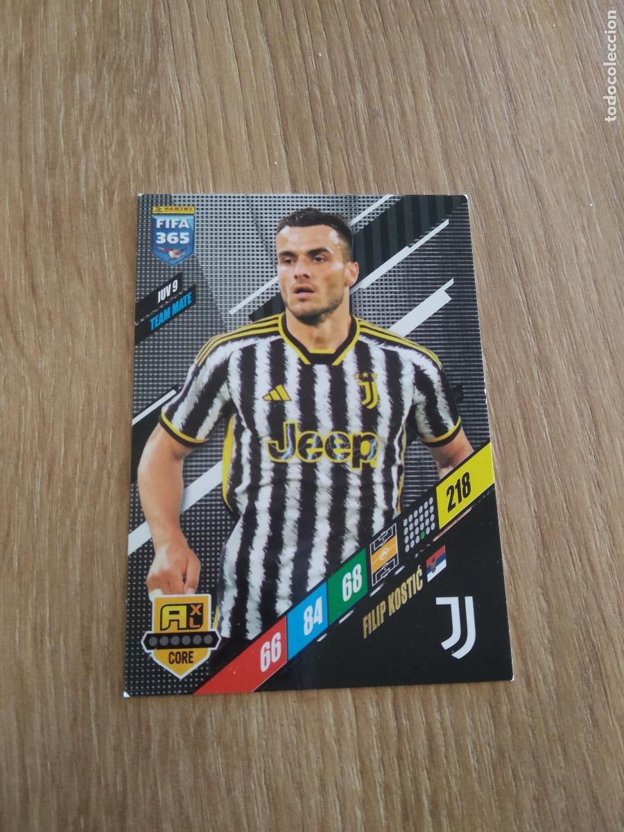 Cromos de Futebol: JUV 9 FILIP KOSTIC JUVENTUS TURIN CROMO FUTBOL PANINI ADRENALYN 23-24 FIFA 365 2023-2024