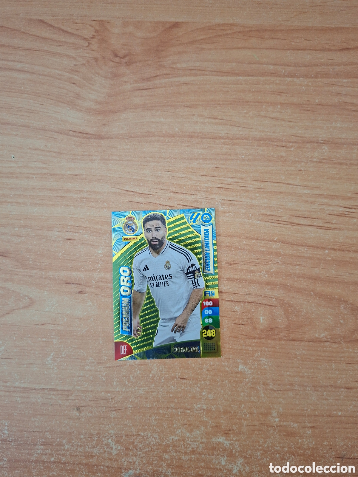 Figurine di Calcio: Adrenalyn 24 25 carvajal Madrid premiun oro sin pegar ver fotos