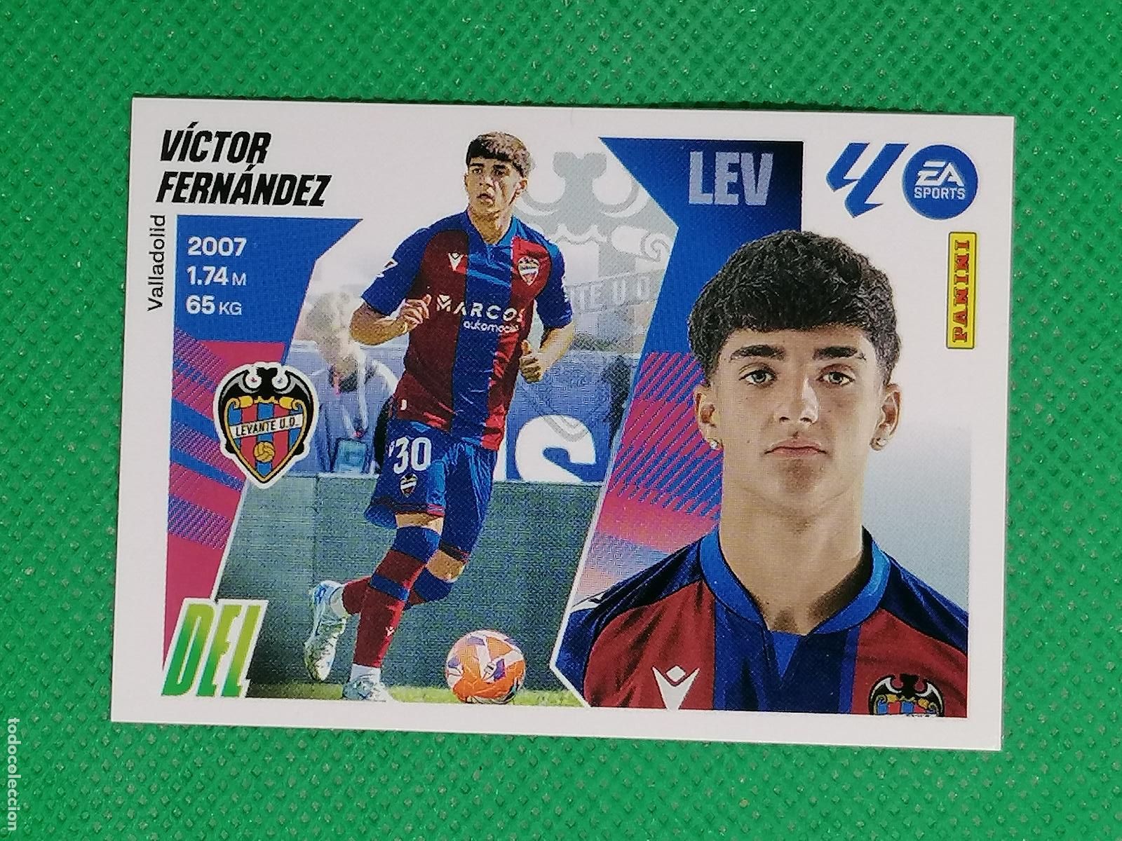 Cromos de F&uacute;tbol: 19 B 19B VICTOR FERNANDEZ LEVANTE 2&ordm; EDICION ⚽ PANINI LIGA ESTE 25 26 2025 2026 ⚽