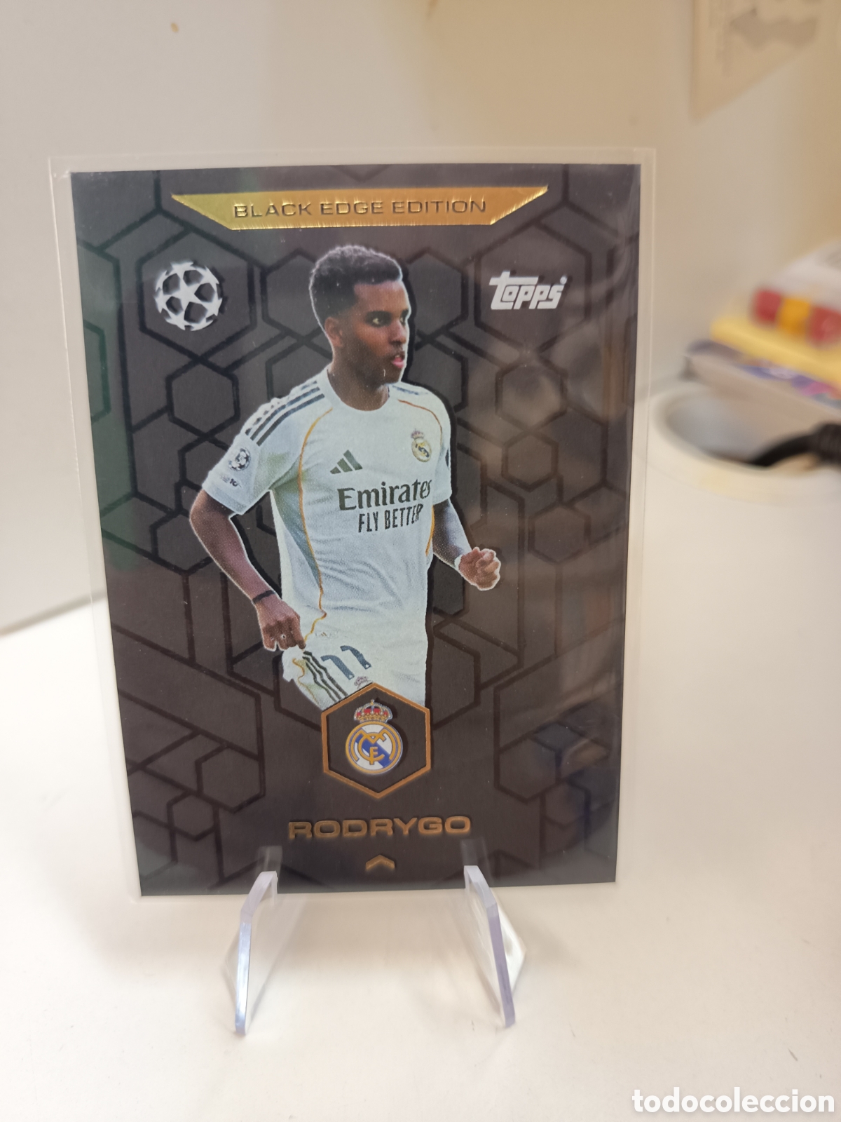 Cartes &agrave; collectionner de Football: RODRYGO BLACK EDGE BE4 MATCH ATTAX 2025 2026