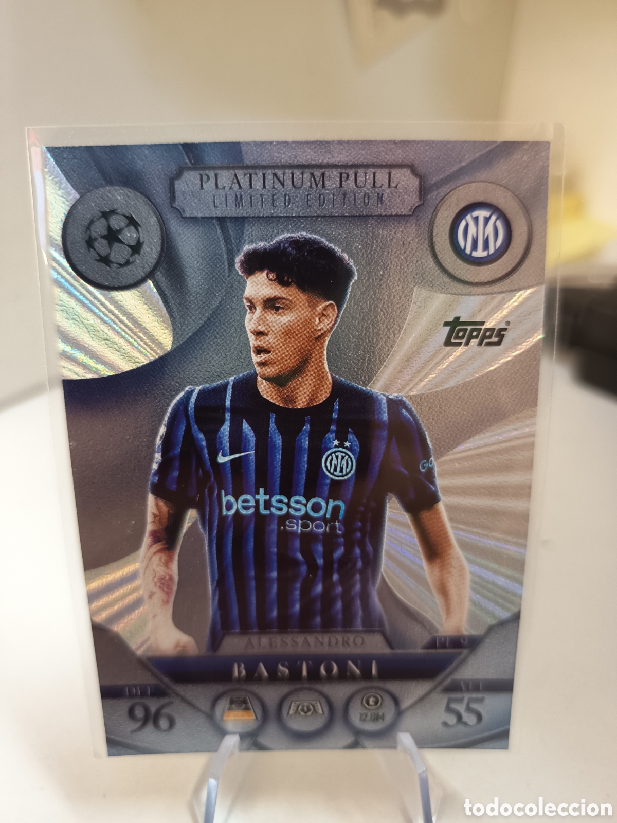 Cromos de F&uacute;tbol: PLATINUM PULL PL9 ALESSANDRO BASTONI MATCH ATTAX 2025 2026