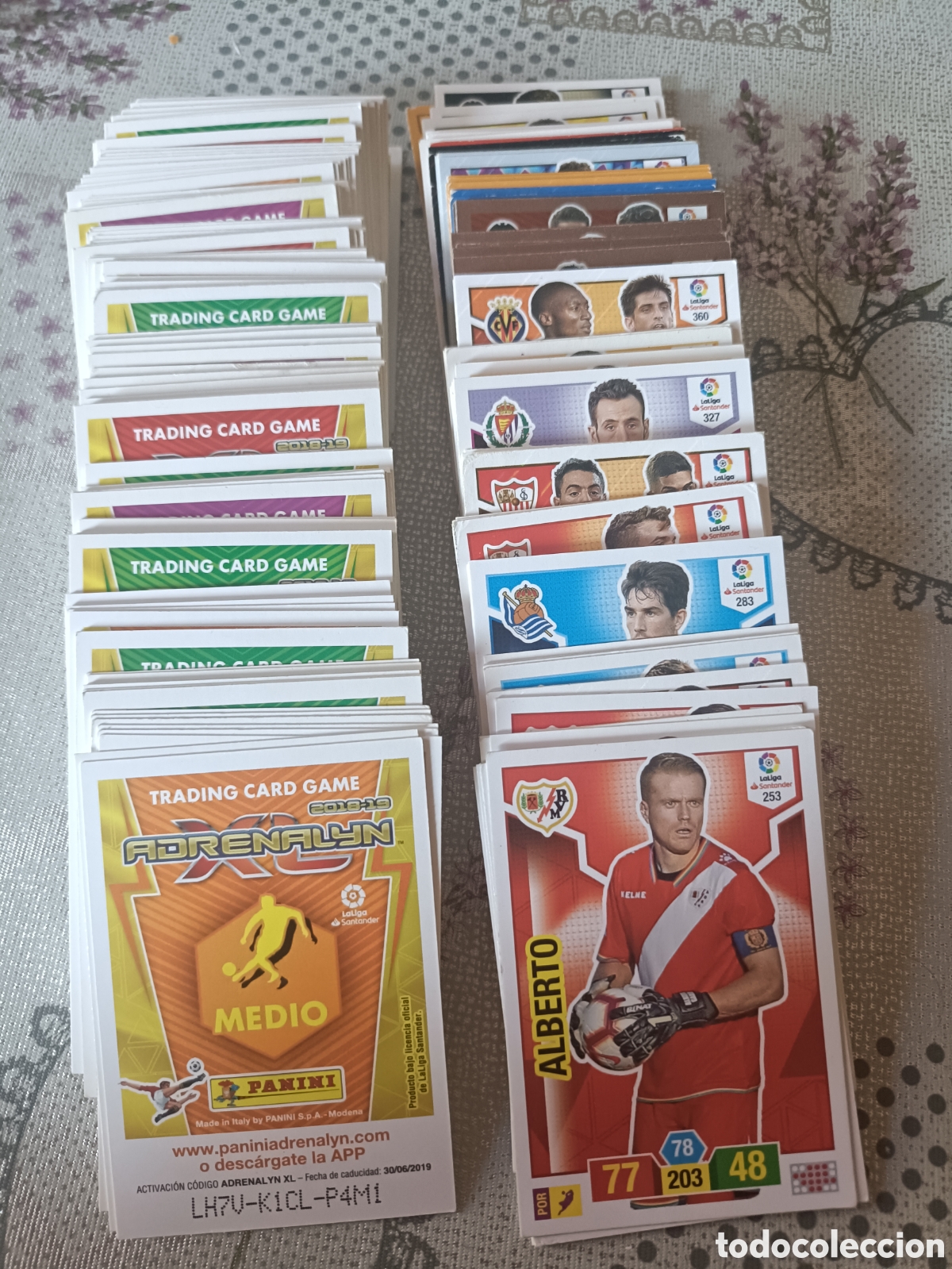 Cromos de F&uacute;tbol: Lote de 261 ADRENALYN 18 19 Sin repetir