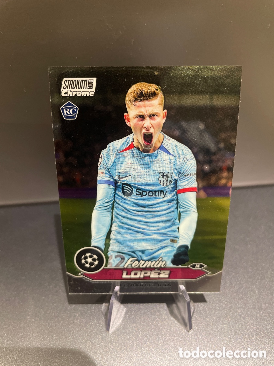 Cartes &agrave; collectionner de Football: Fermin Lopez 32 Rookie Topps Stadium Chrome 2023-24 FC Barcelona