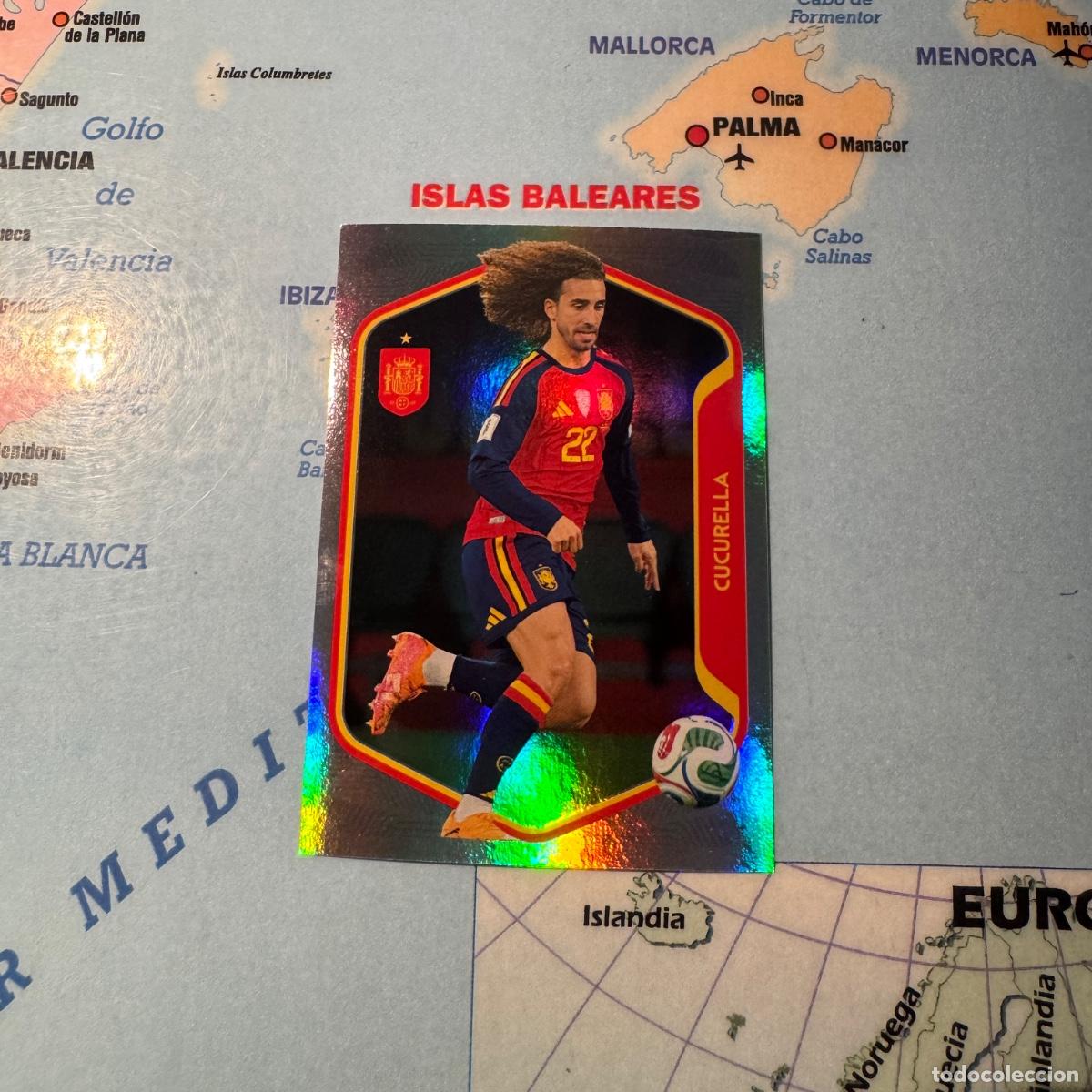Cromos de F&uacute;tbol: Cucurella n&uacute;mero 28 la selecci&oacute;n espa&ntilde;ola &ldquo;Espa&ntilde;a 2026&rdquo; del Carrefour 2026