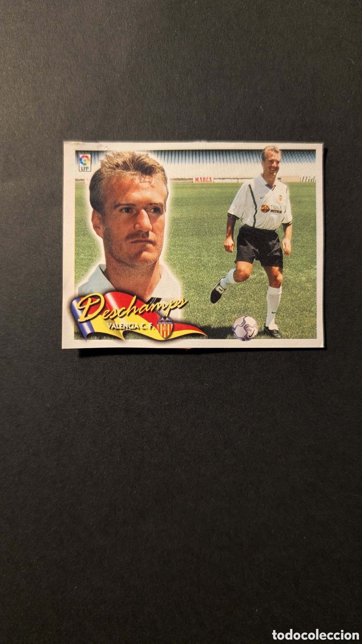 Fu&szlig;ball-Sticker: DESCHAMPS VALENCIA FICHAJE 26 LIGA ESTE 2000/01 00 01 RECORTADO