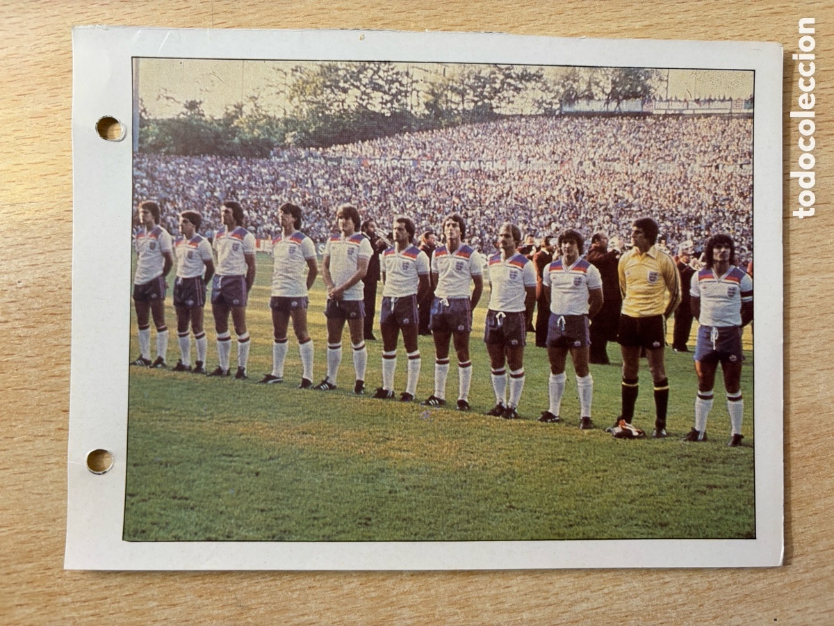 Cromos de F&uacute;tbol: # 81 Selecci&oacute;n Inglaterra Las Estrellas del Mundial 82 mide 18x14 cm