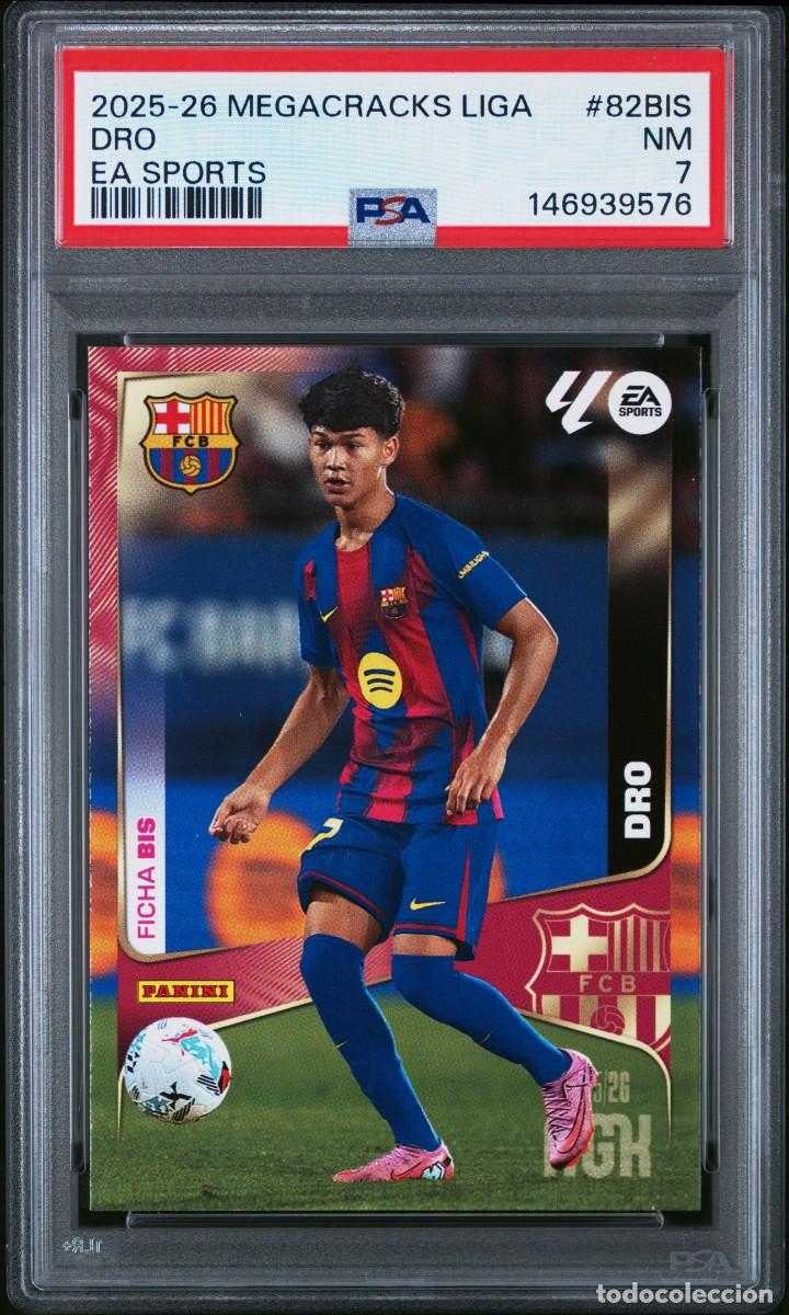 Football Stickers: Rookie Dro #82bis FC Barcelona Panini Megacracks 2025 2026 PSA 7