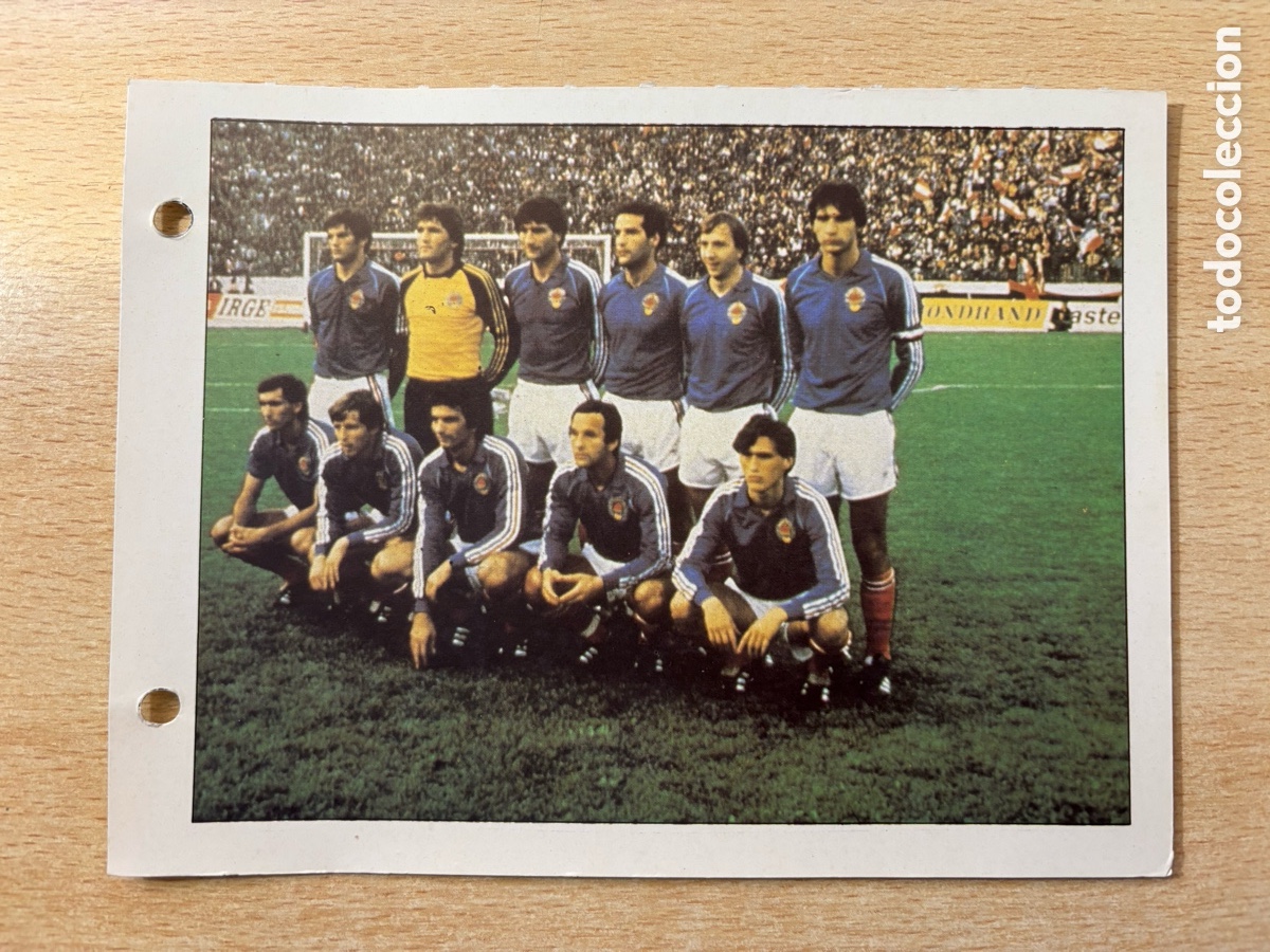 Cromos de F&uacute;tbol: # 116 Selecci&oacute;n Yugoslavia Las Estrellas del Mundial 82 mide 18x14 cm