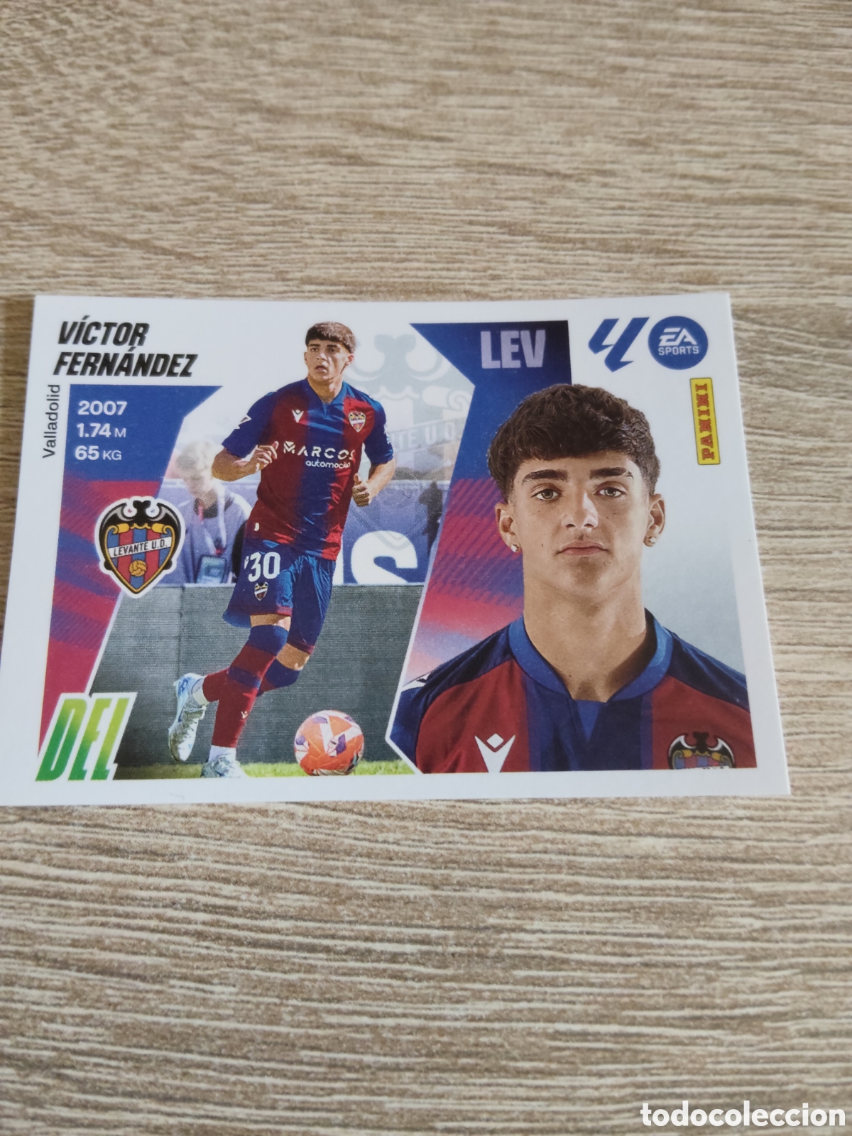 Fu&szlig;ball-Sticker: V&iacute;ctor Fern&aacute;ndez Levante liga 2025 2026 25 26 ediciones este