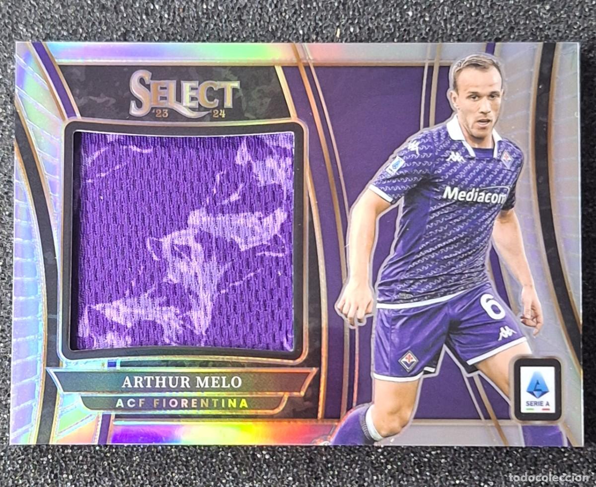 Cromos de F&uacute;tbol: Arthur Melo Fiorentina Panini Select Soccer 2023-24 Jumbo Swatches Silver Prizm