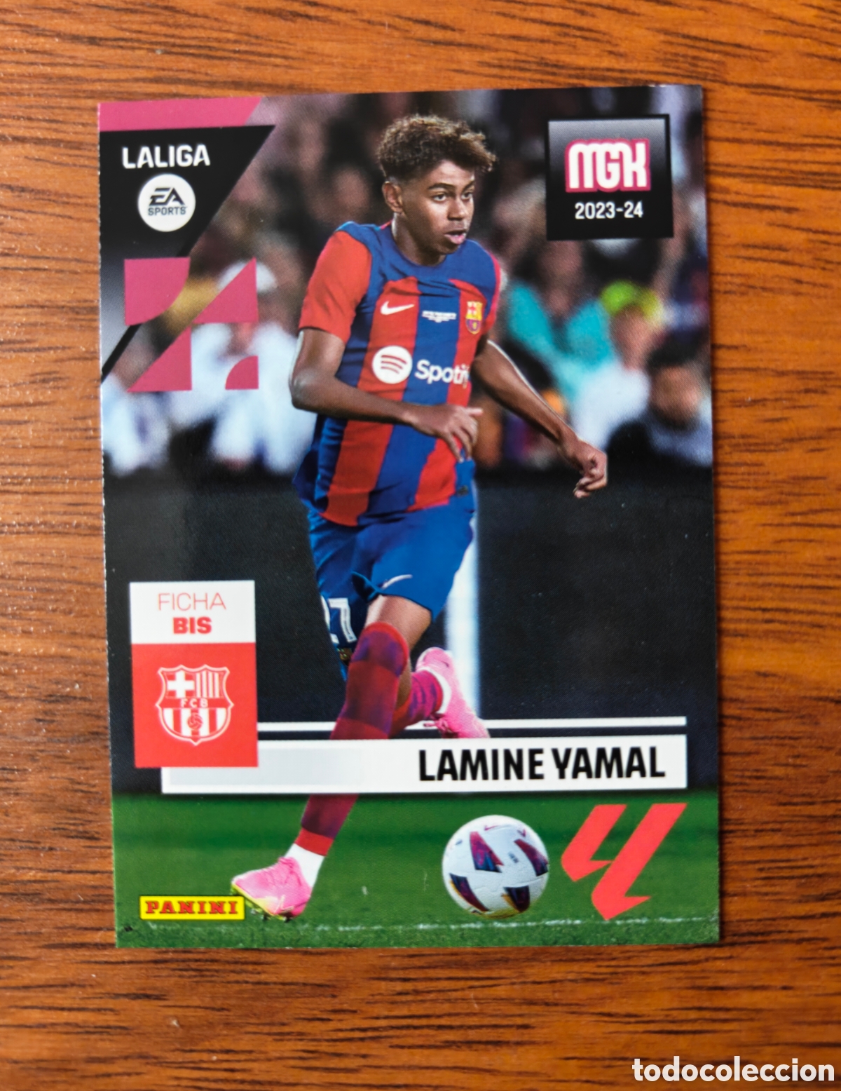 Cromos de F&uacute;tbol: Lamine Yamal rookie 2023/24. F.C. Barcelona. Megacracks. Original.