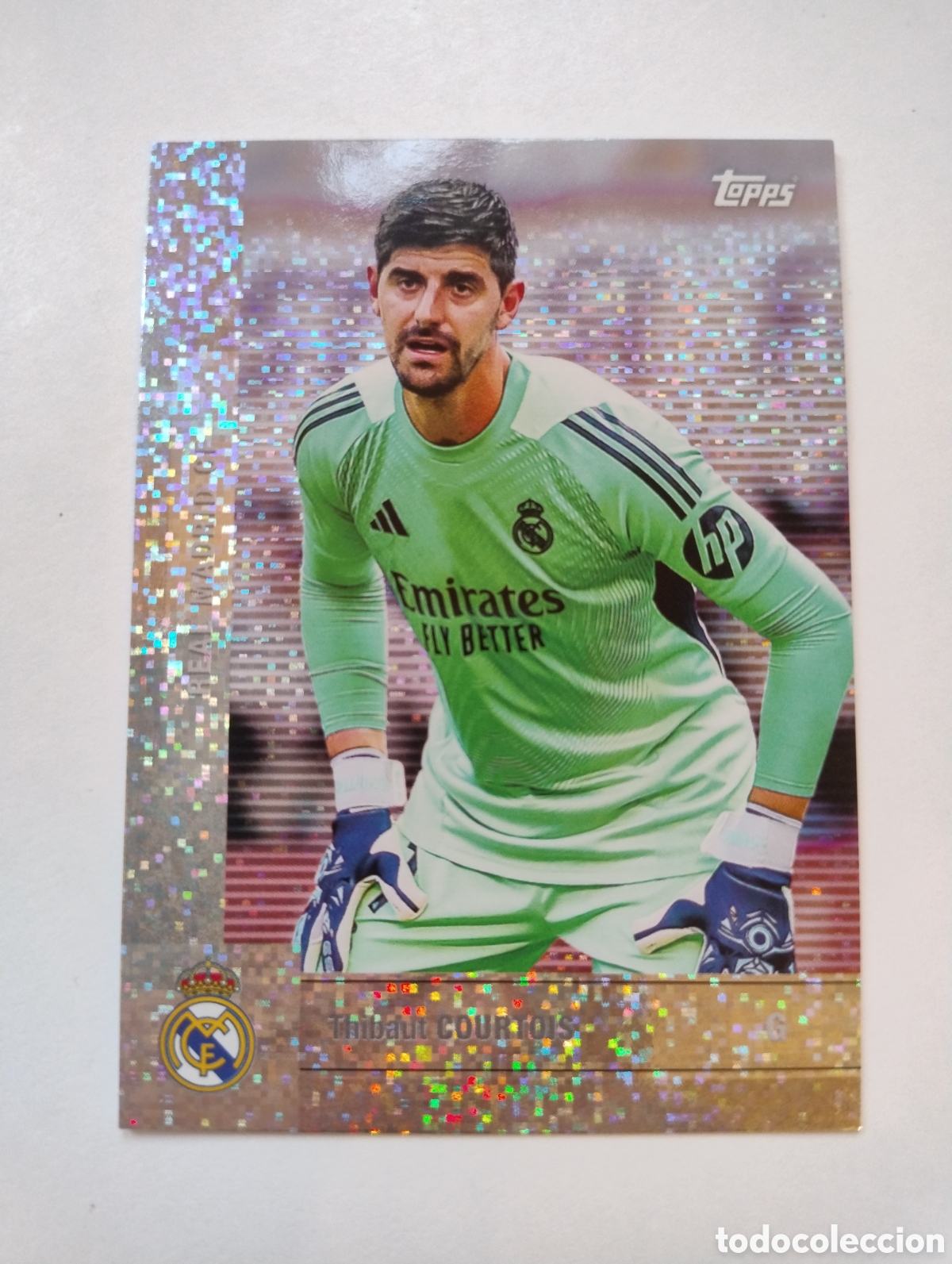 Football Stickers: 1 - Courtois - Real Madrid - Topps Team Set 2025 - 2026 Paralela