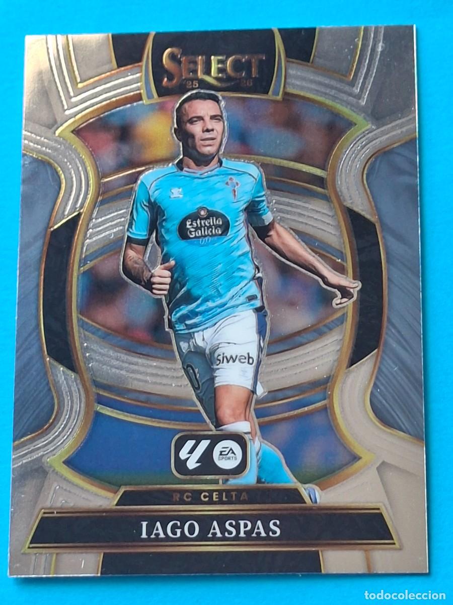 Figurine di Calcio: Terrace #33 IAGO ASPAS (Celta) Panini SELECT La Liga 2025-26