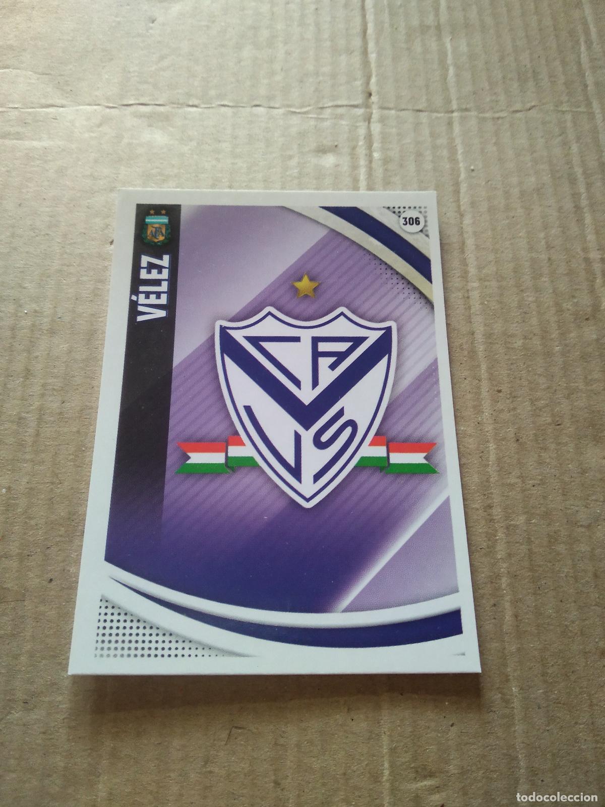 Cartes &agrave; collectionner de Football: 306 ESCUDO VELEZ CROMO FUTBOL ARGENTINO PANINI LIGA ARGENTINA 2017 ADRENALYN