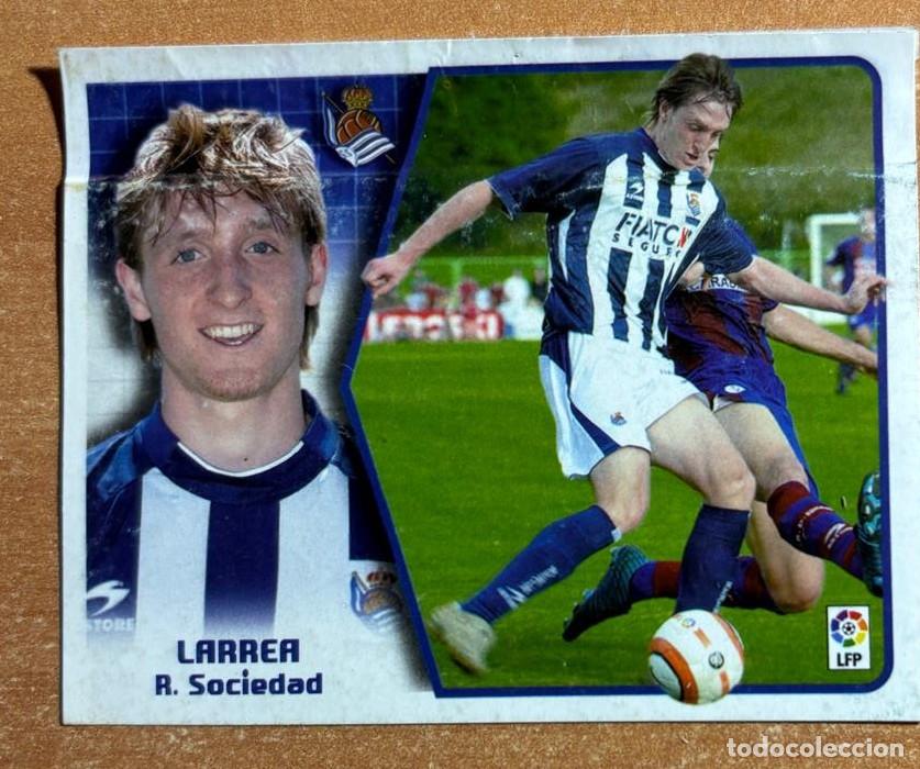Cromos de F&uacute;tbol: EDICIONES ESTE 2005-2006 05 06 LARREA (REAL SOCIEDAD) COLOCA VENTANILLA LEER