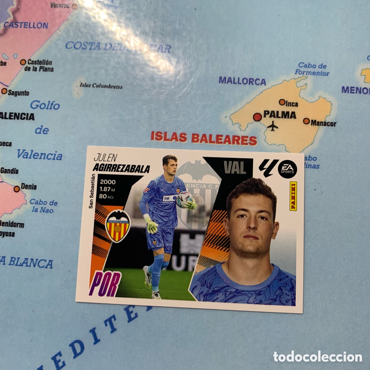 Cromos de F&uacute;tbol: Agirrezabala n&uacute;mero 4 del Valencia cromo liga este 25-26 2025-2026