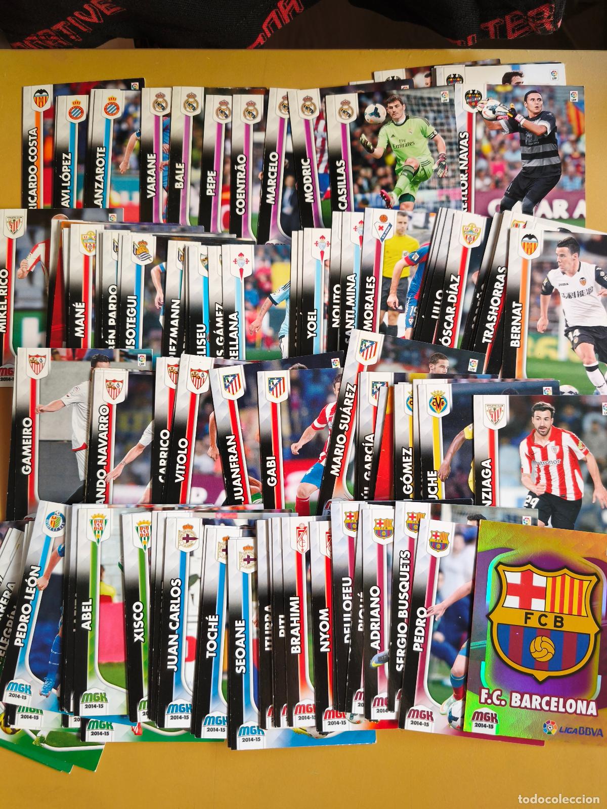 Fu&szlig;ball-Sticker: megacracks 2014 15 contiene 127 cromos