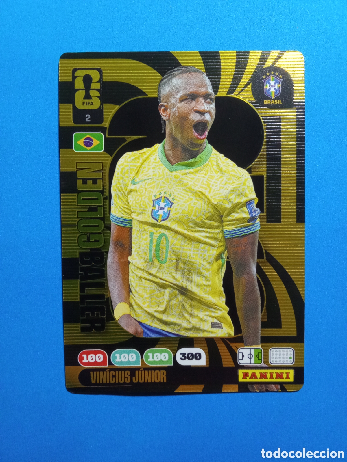 Figurine di Calcio: CROMO 2 GOLDEN BALLER VINICIUS BRASIL FIFA WORLD CUP 26 MUNDIAL 2026