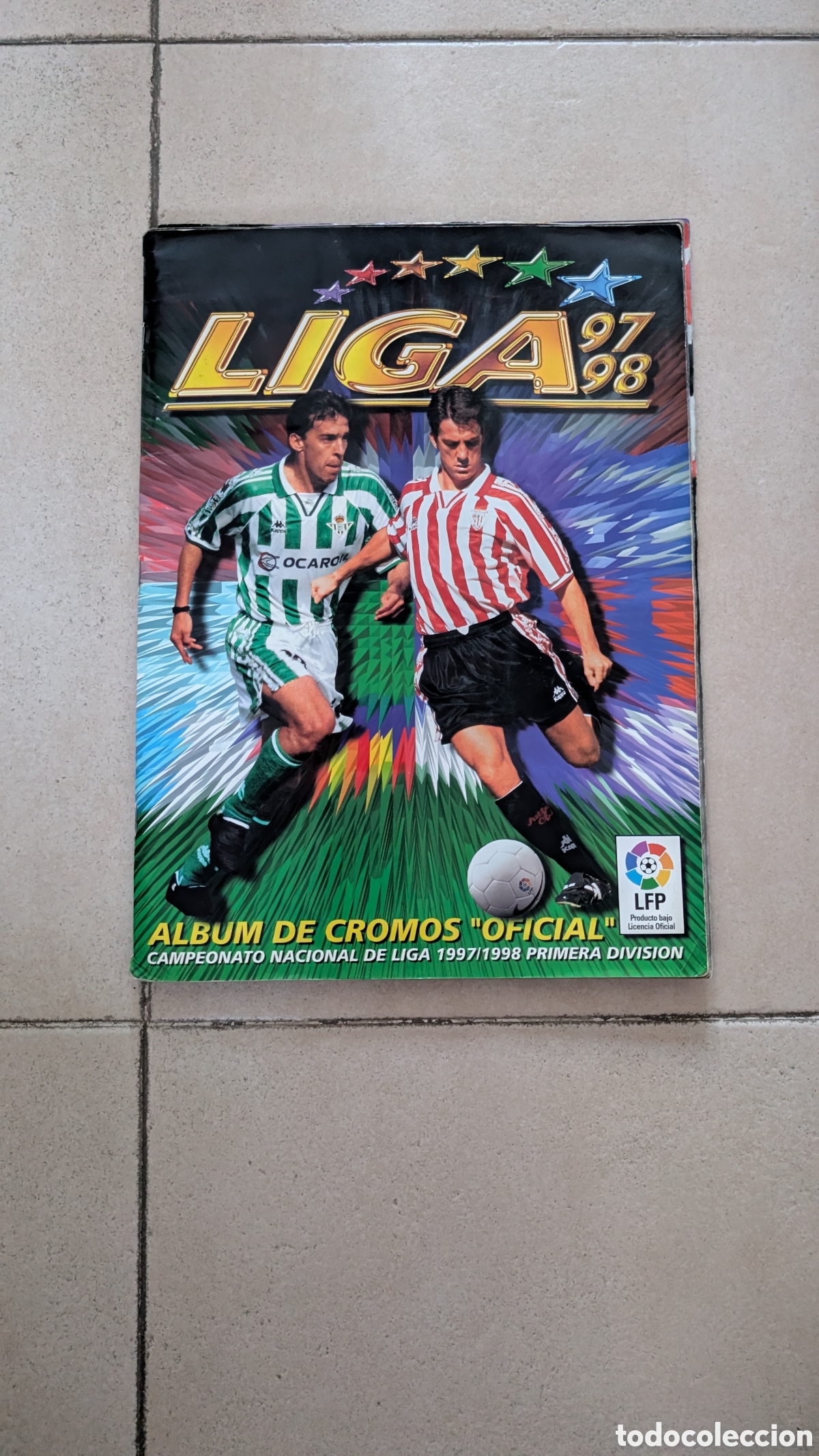 Cromos de F&uacute;tbol: ALBUM BASTANTE COMPLETO LIGA ESTE 1997/98 97 98 CON 16 FICHAJES BUEN ESTADO