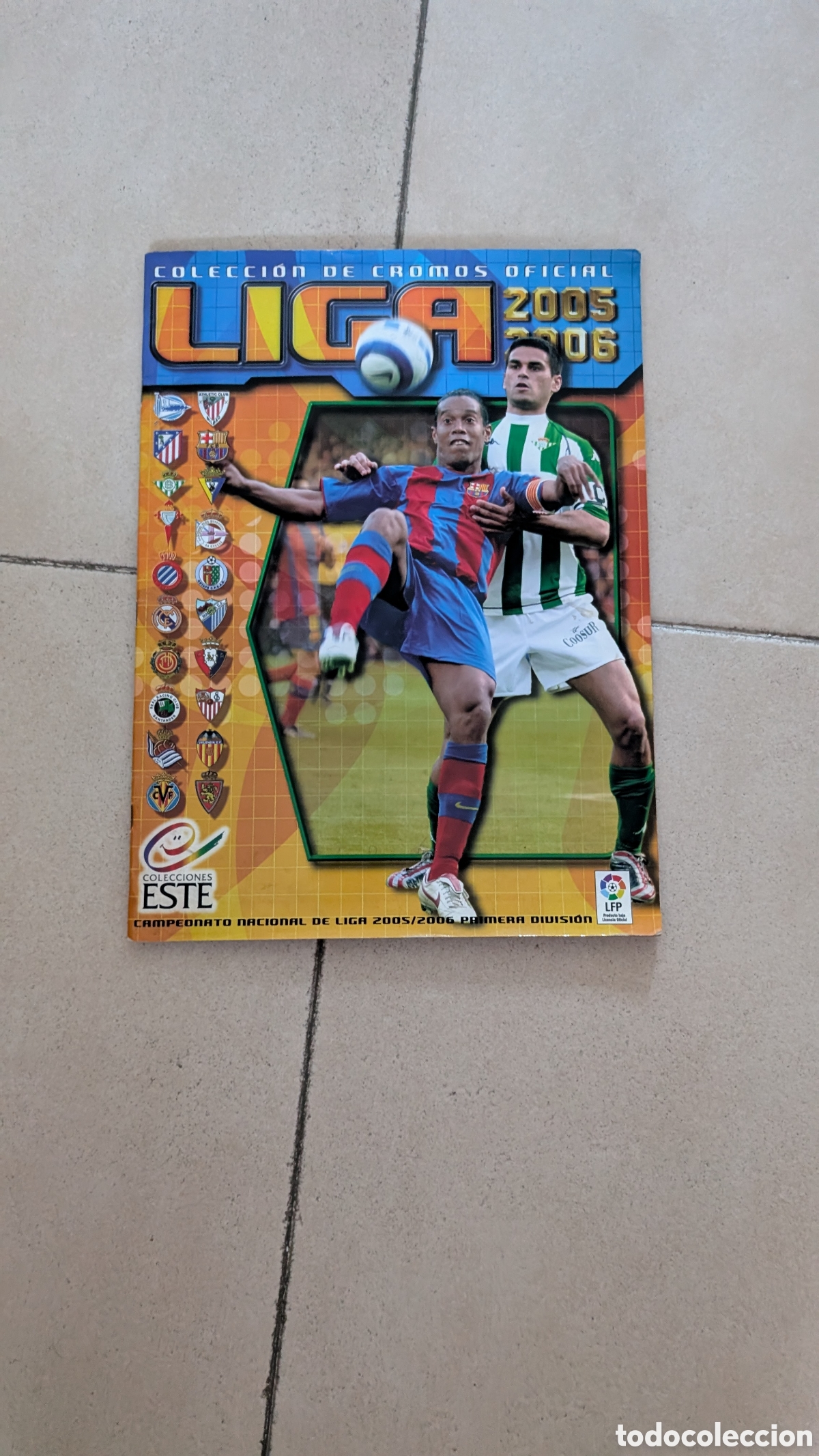 Cromos de F&uacute;tbol: ALBUM INCOMPLETO LIGA ESTE 2005/06 05 06 CON POCOS CROMOS PEGADOS BUEN ESTADO