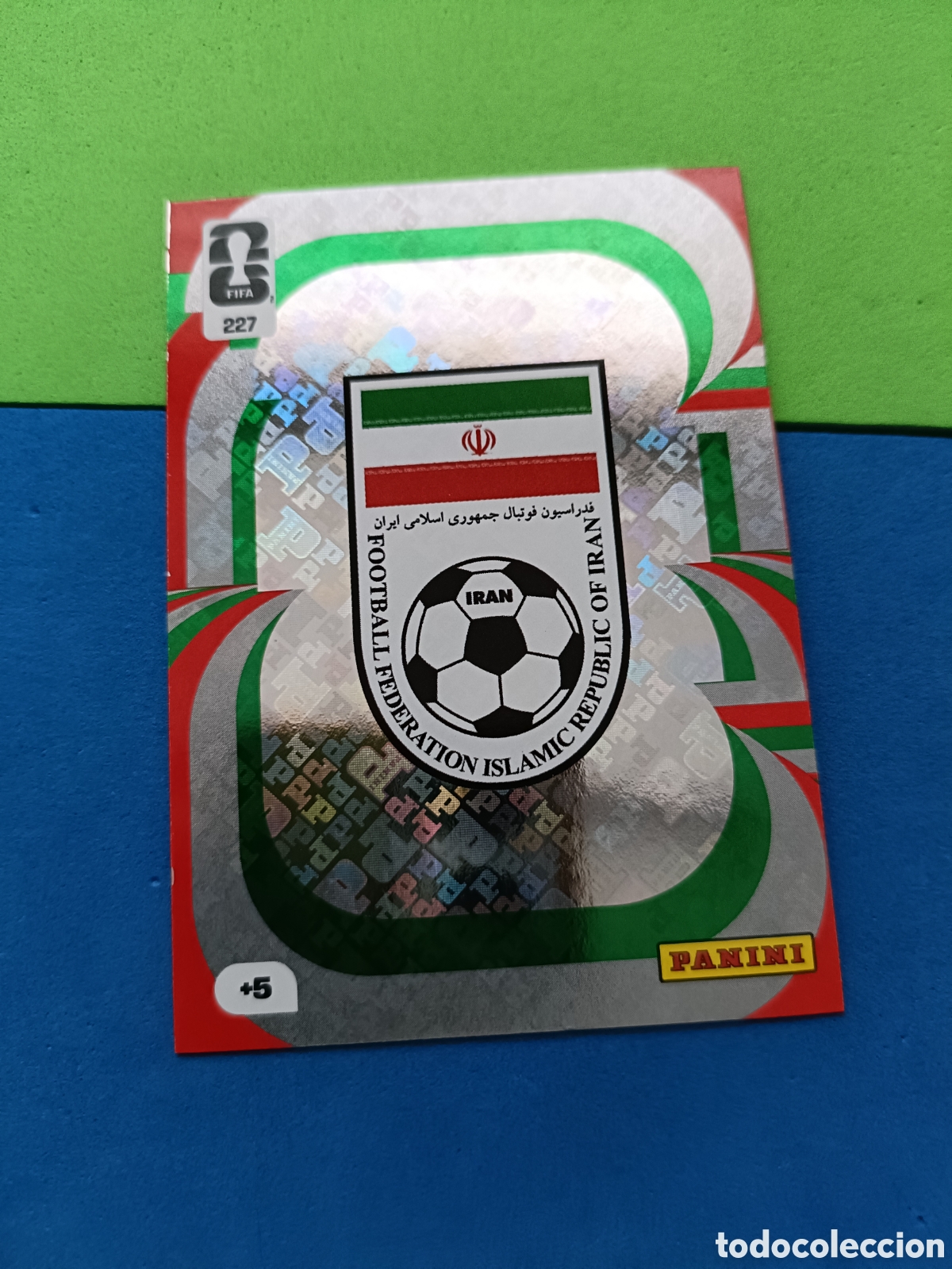 Cromos de F&uacute;tbol: Adrenalyn XL Fifa World cup 2026 mundial - Escudo 227 Ir&aacute;n