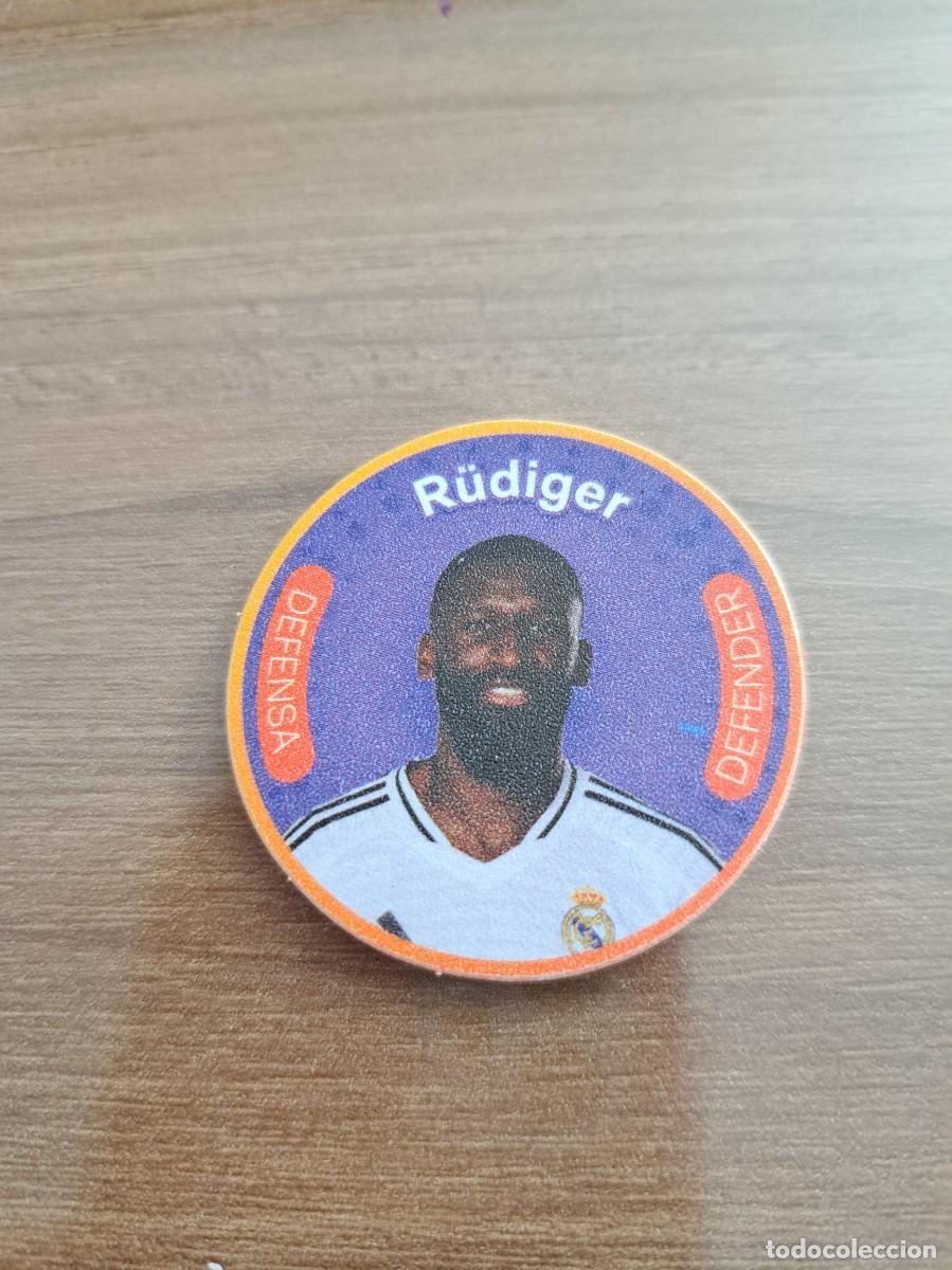 Cartes &agrave; collectionner de Football: Tazo del Real Madrid 2023-24. R&uuml;diger