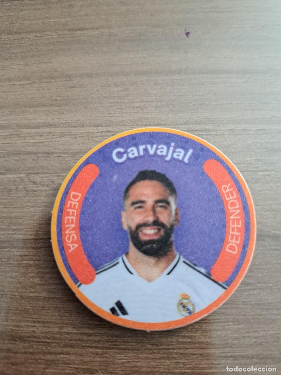 Cartes &agrave; collectionner de Football: Tazo del Real Madrid 2023-24. Carvajal