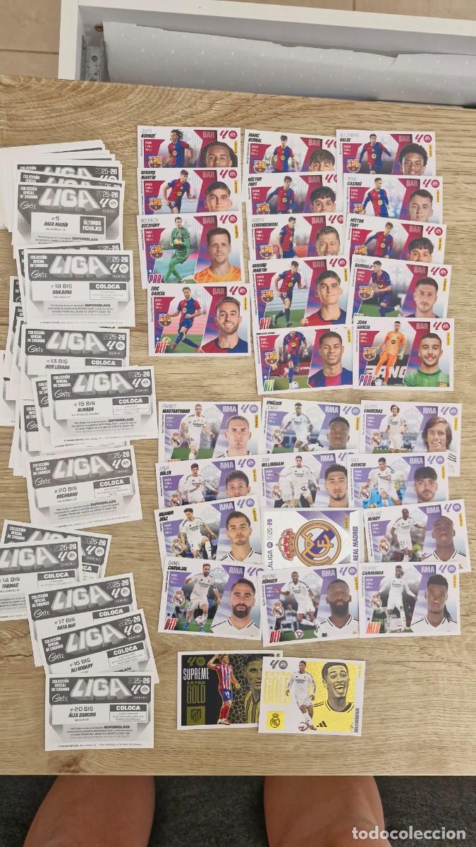Cromos de F&uacute;tbol: LIGA ESTE LOTE 80 CROMOS 2025 2026 COLOCAS FICHAJES Y EXTRA