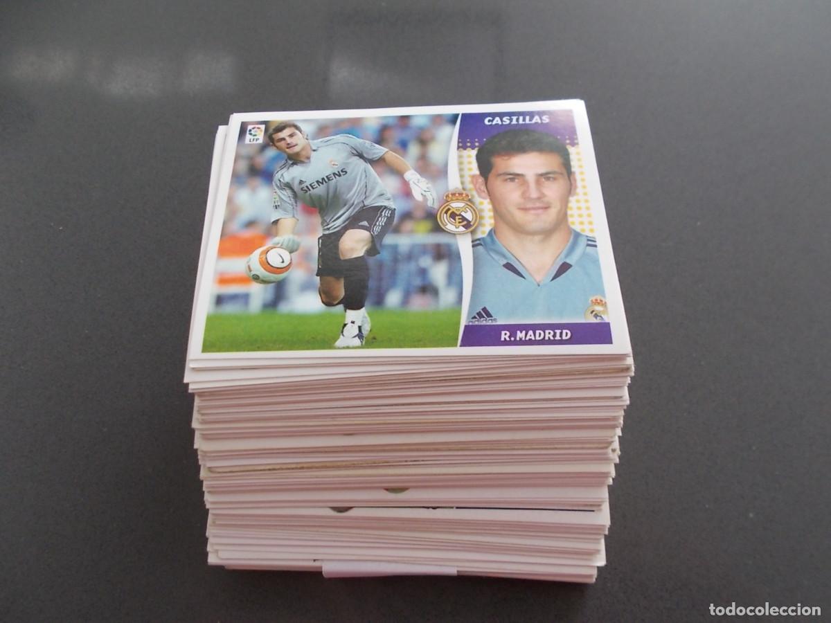 Figurine di Calcio: LOTE 152 CROMOS ESTE 06-07 TODOS DIFERENTES SIN PEGAR 23 BAJAS, 10 COLOCAS, 5 FICHAJES