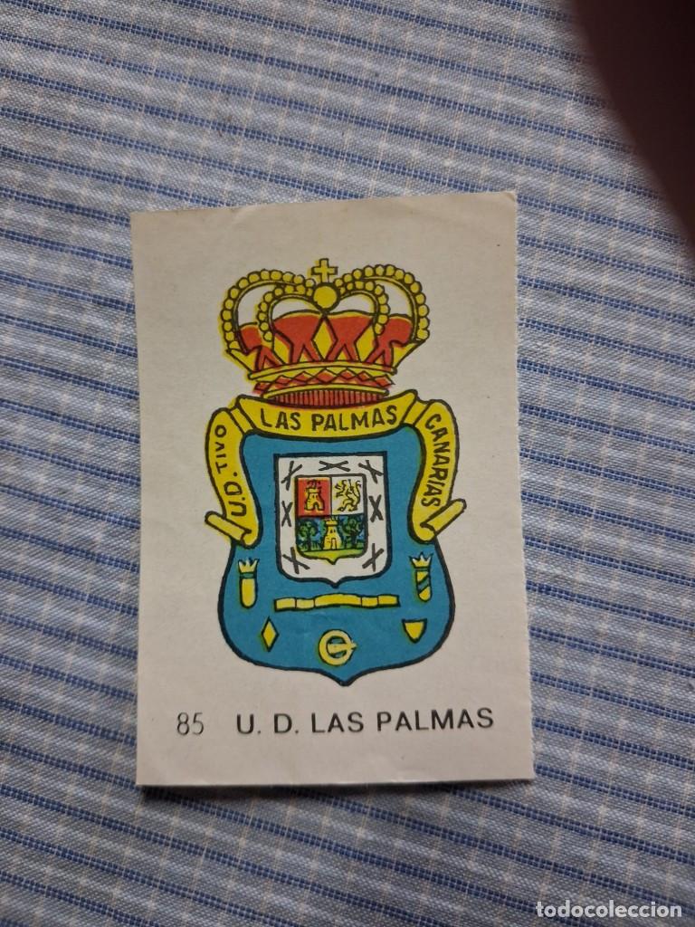 Cartes &agrave; collectionner de Football: Cromo de F&uacute;tbol Frutos secos Churruca Temporada 1967/1968. Escudo del U.D. Las Palmas. N&ordm; 85.