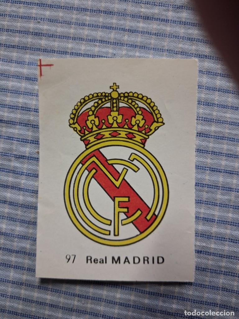 Cartes &agrave; collectionner de Football: Cromo de F&uacute;tbol Frutos secos Churruca Temporada 1967/1968. Escudo del Real Madrid. N&ordm; 97.
