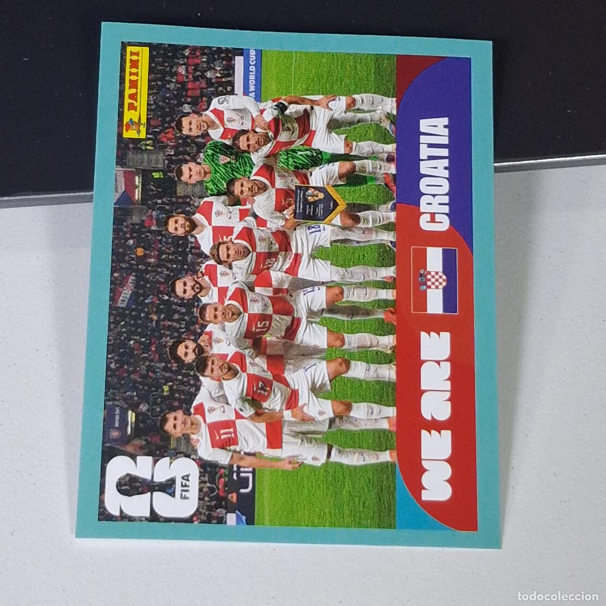 Cromos de F&uacute;tbol: B15 CRO13 TEAM PHOTO EQUIPO 13 CROATIA CROACIA CRO MUNDIAL FIFA WORLD CUP 2026 STICKER PANINI