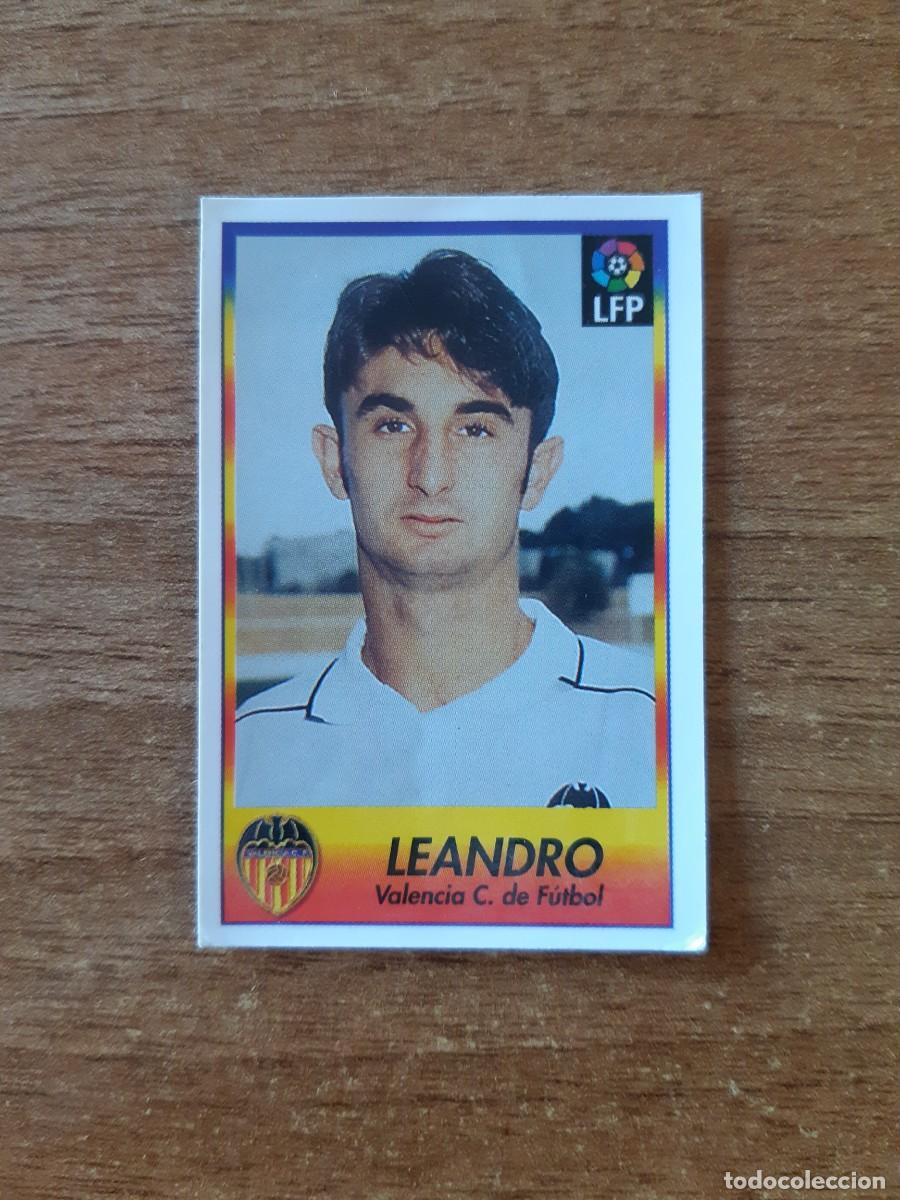 Cromos de F&uacute;tbol: N&deg;314 Fichaje Leandro (Valencia) Liga 96-97 BOLLYCAO. Trasera normal. Nunca pegado, sin pegar