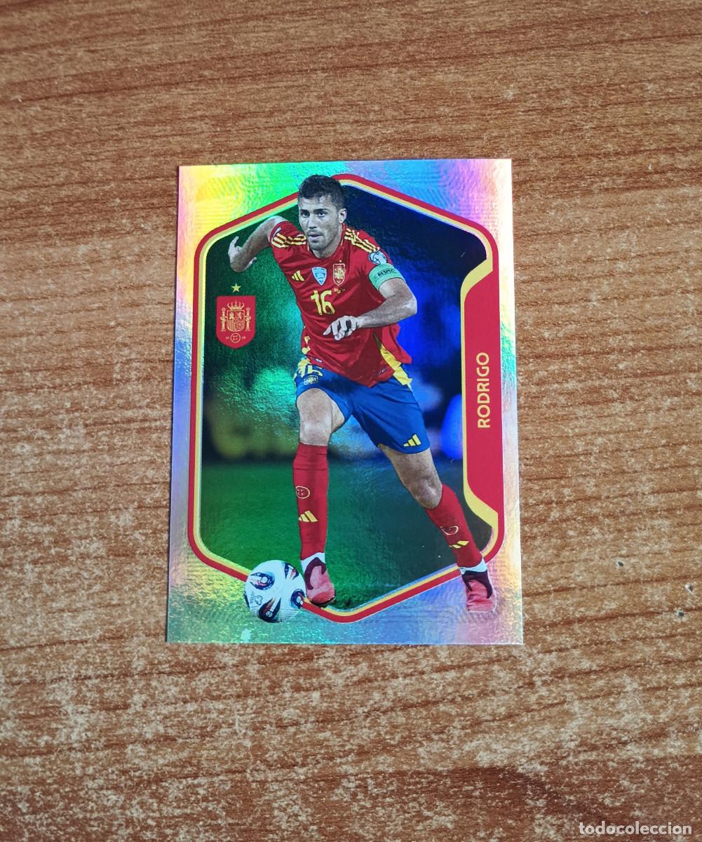 Cromos de F&uacute;tbol: Cromo 32 - Colecci&oacute;n oficial Selecci&oacute;n Espa&ntilde;ola de F&uacute;tbol - Espa&ntilde;a 2026 - Carrefour - Panini