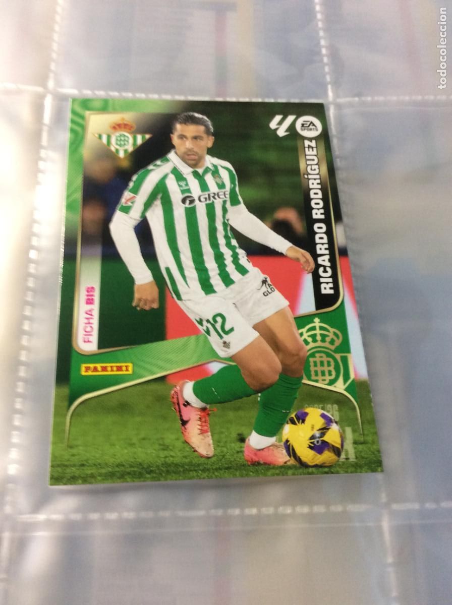 Fu&szlig;ball-Sticker: Ricardo Rodr&iacute;guez Ficha Bis Real Betis MGK 25/26 2025 2026 Panini